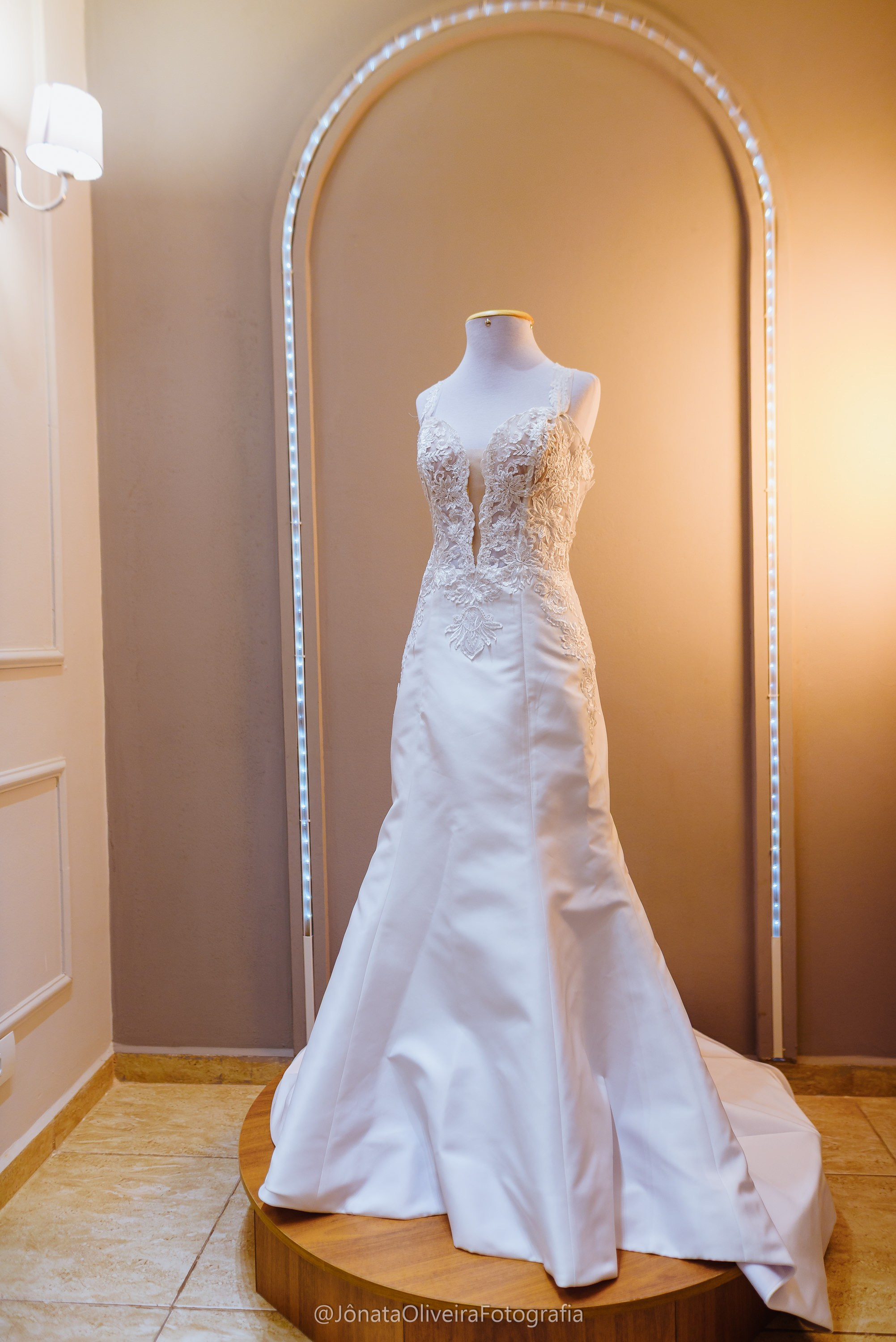 Vestido de noiva making of da noiva. Fotografia de casamentos e ensaios em avaré Jônata Oliveira