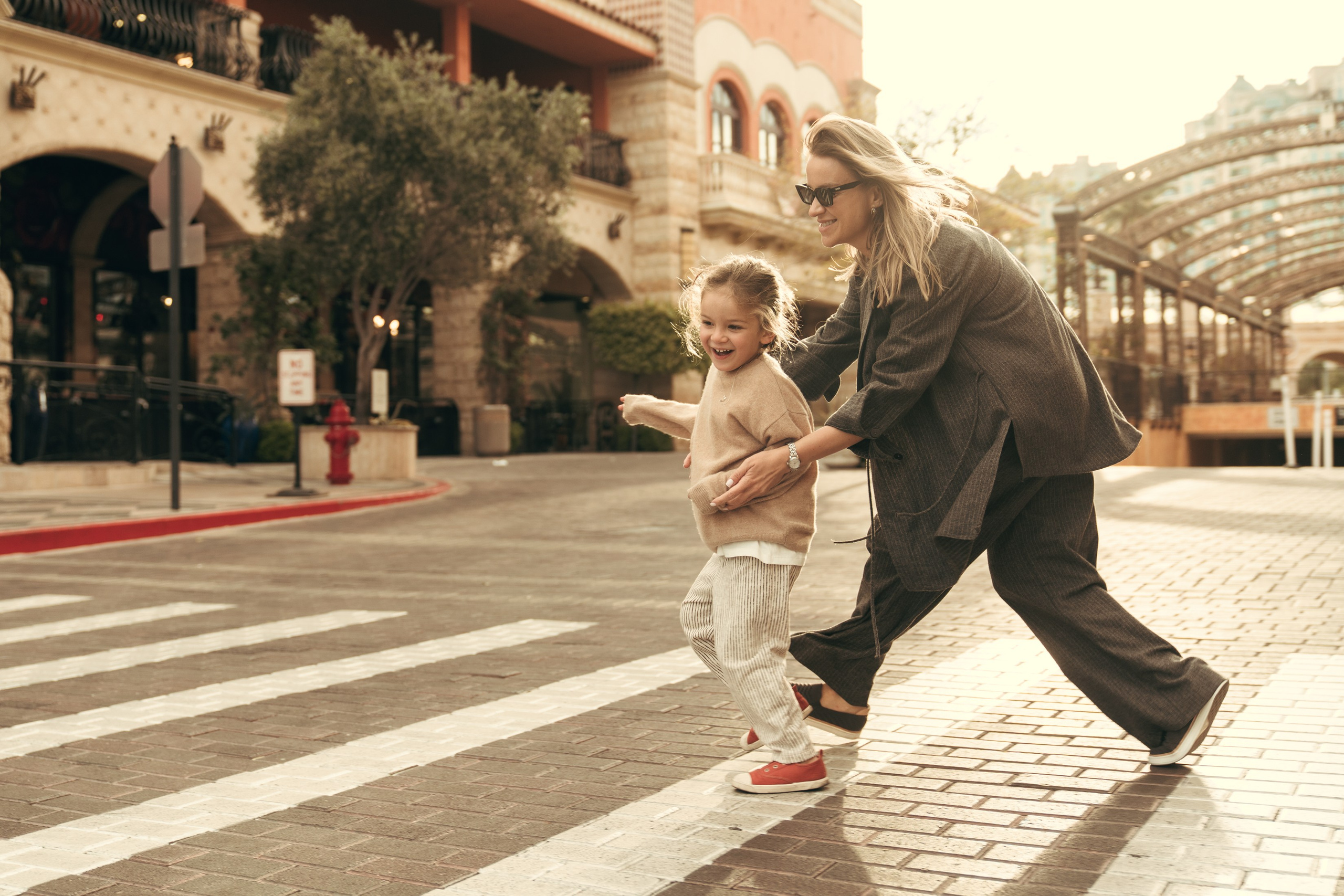 Natalia&Luca. Wedding & elopement photographer Viktoriya Kravtsov. Las Vegas