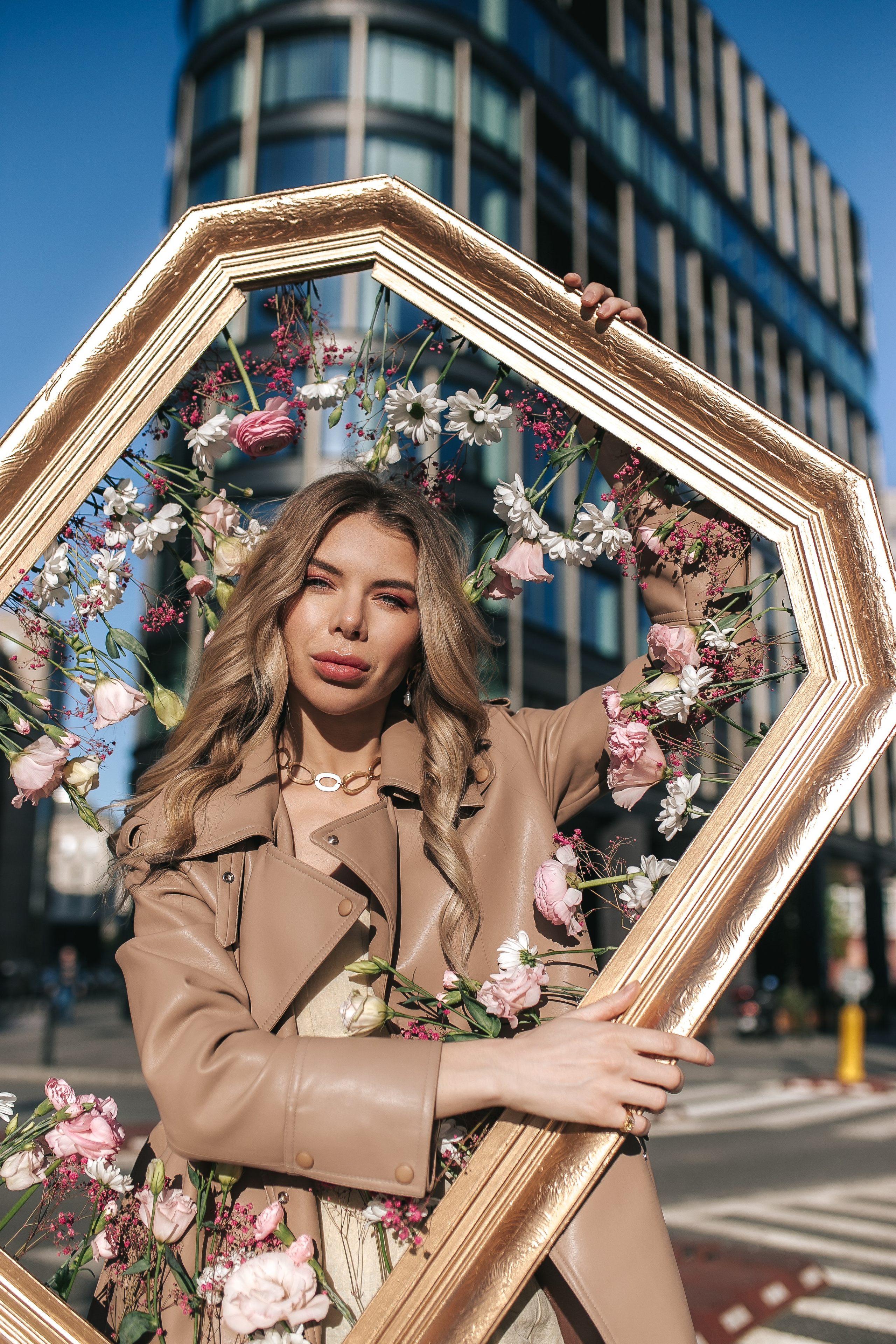 Творческая съемка «Цветущая в городе». Свадебный, семейный и индивидуальный фотограф в Варшаве Катя Шибун