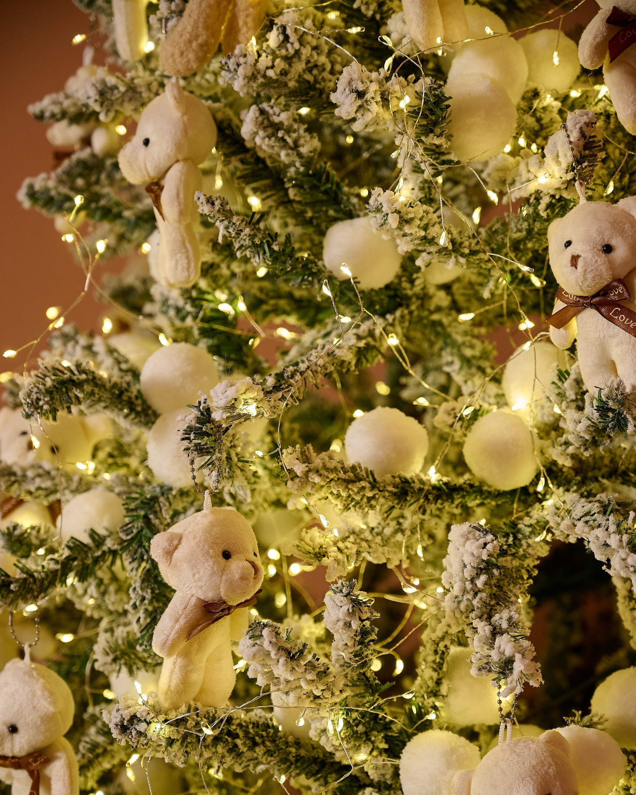 Зал «Home» — (ул.Бабура, 73Б). 2astudio.uz