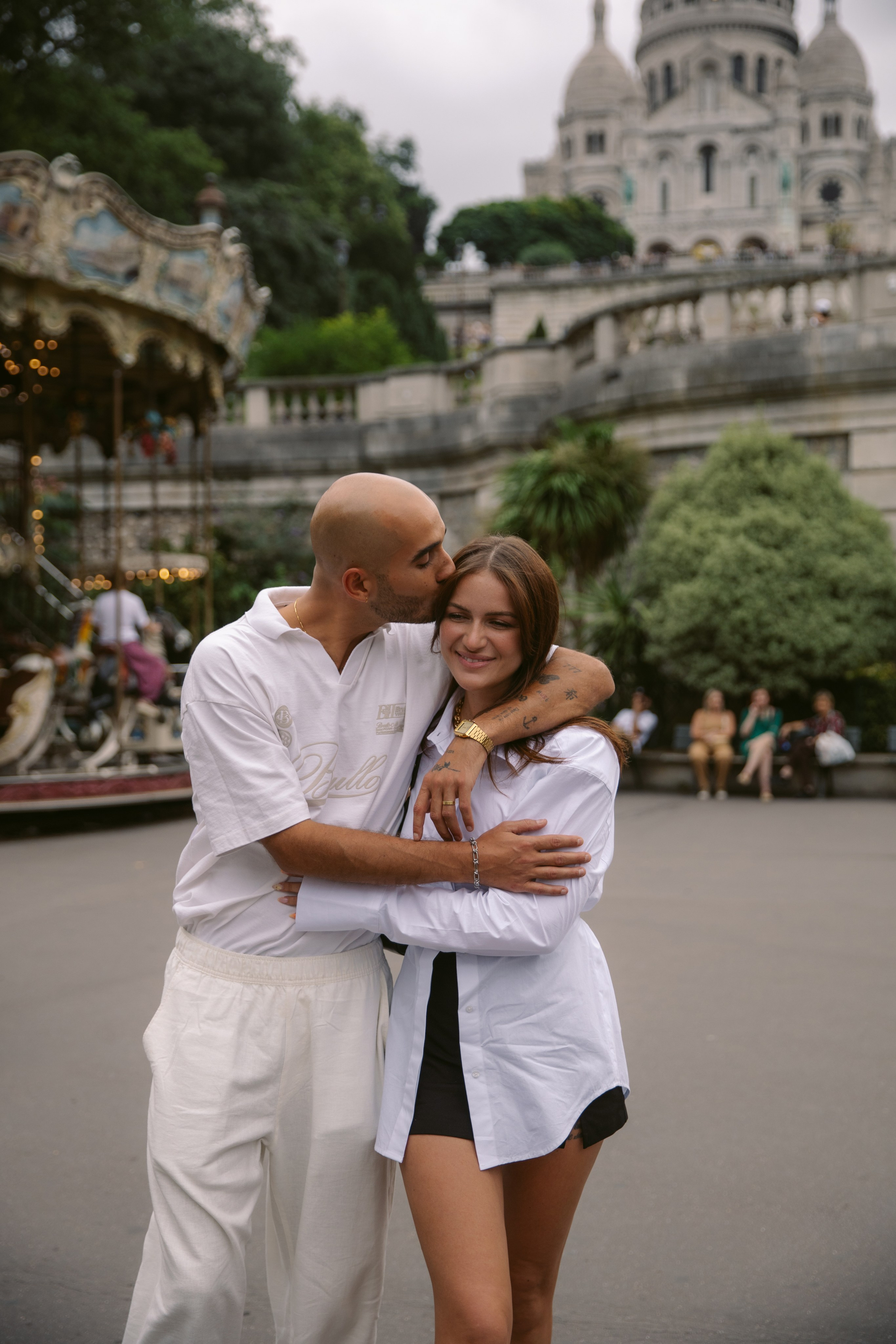 Tim & Pauline — A Parisian Stroll Photoshoot. Свадебный фотограф в Париже