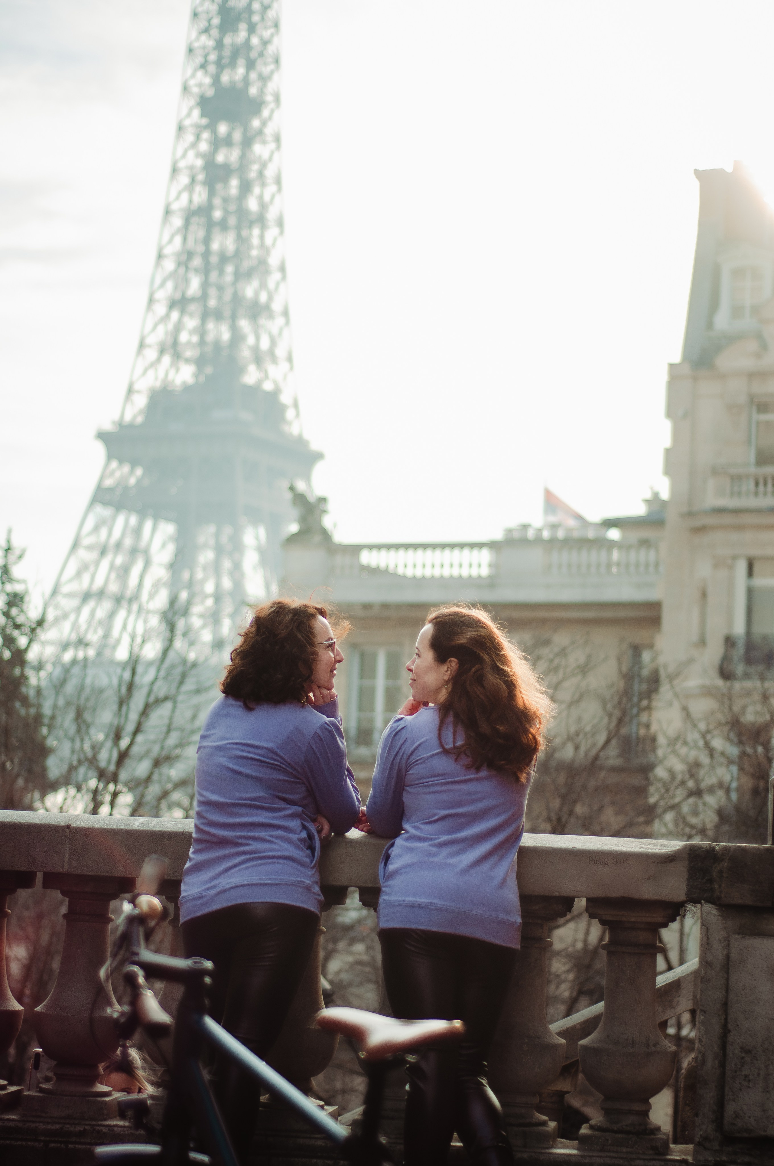Подруги в Париже. Фотограф в Париже Полина Осипова