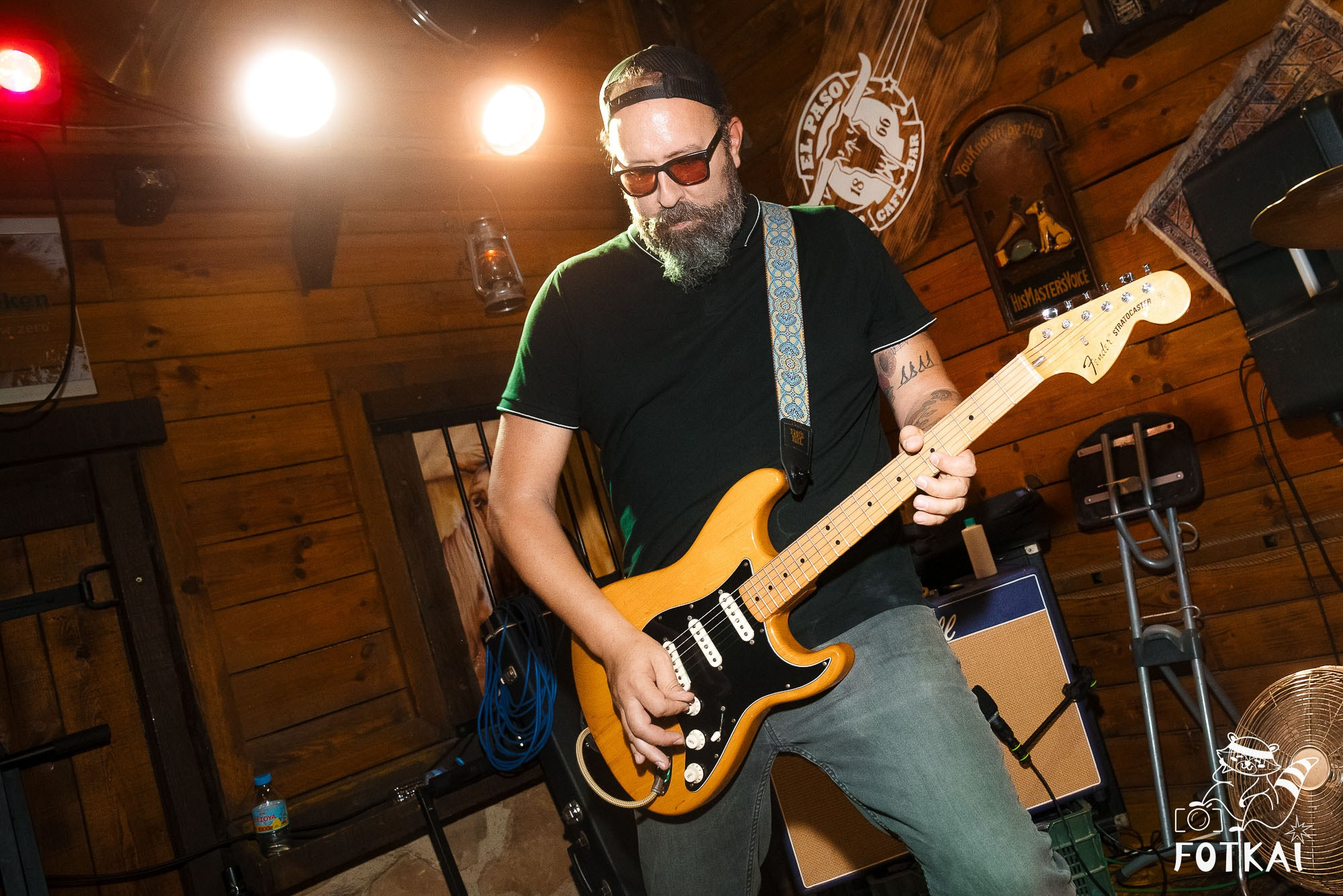 Dirty Picks — Fotos del concierto en El Paso Bar, Torrevieja, 2026 | FOTKAI