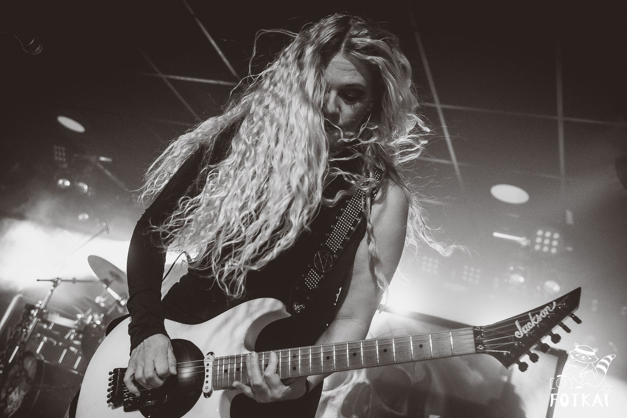 Burning Witches — Reportaje fotográfico en Murcia 2026 | Fotografía de conciertos España | FOTKAI