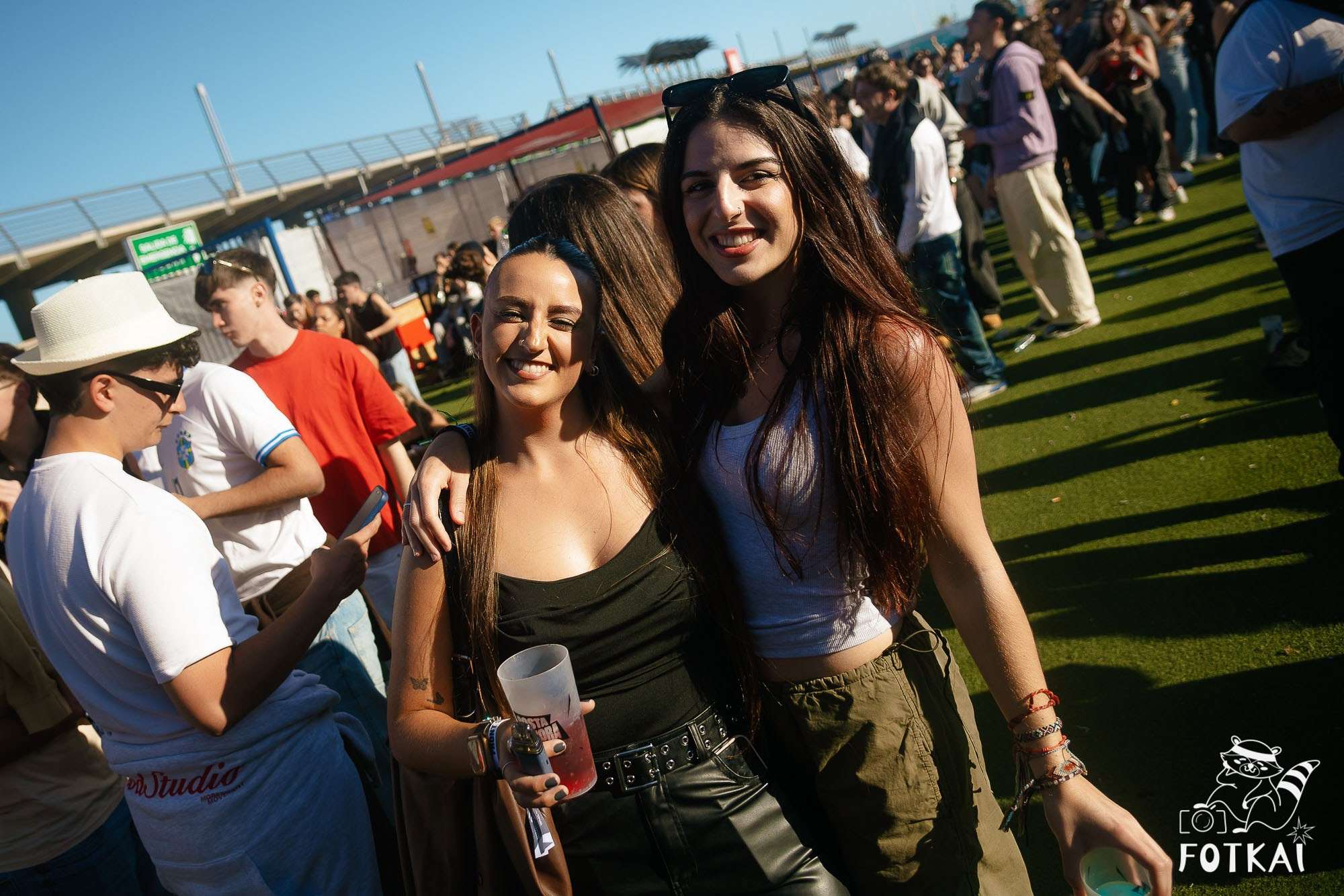 Fotos Costa Sonora 2026 Alicante Día 2 — busca tu foto y encuentra amigos del festival | FOTKAI