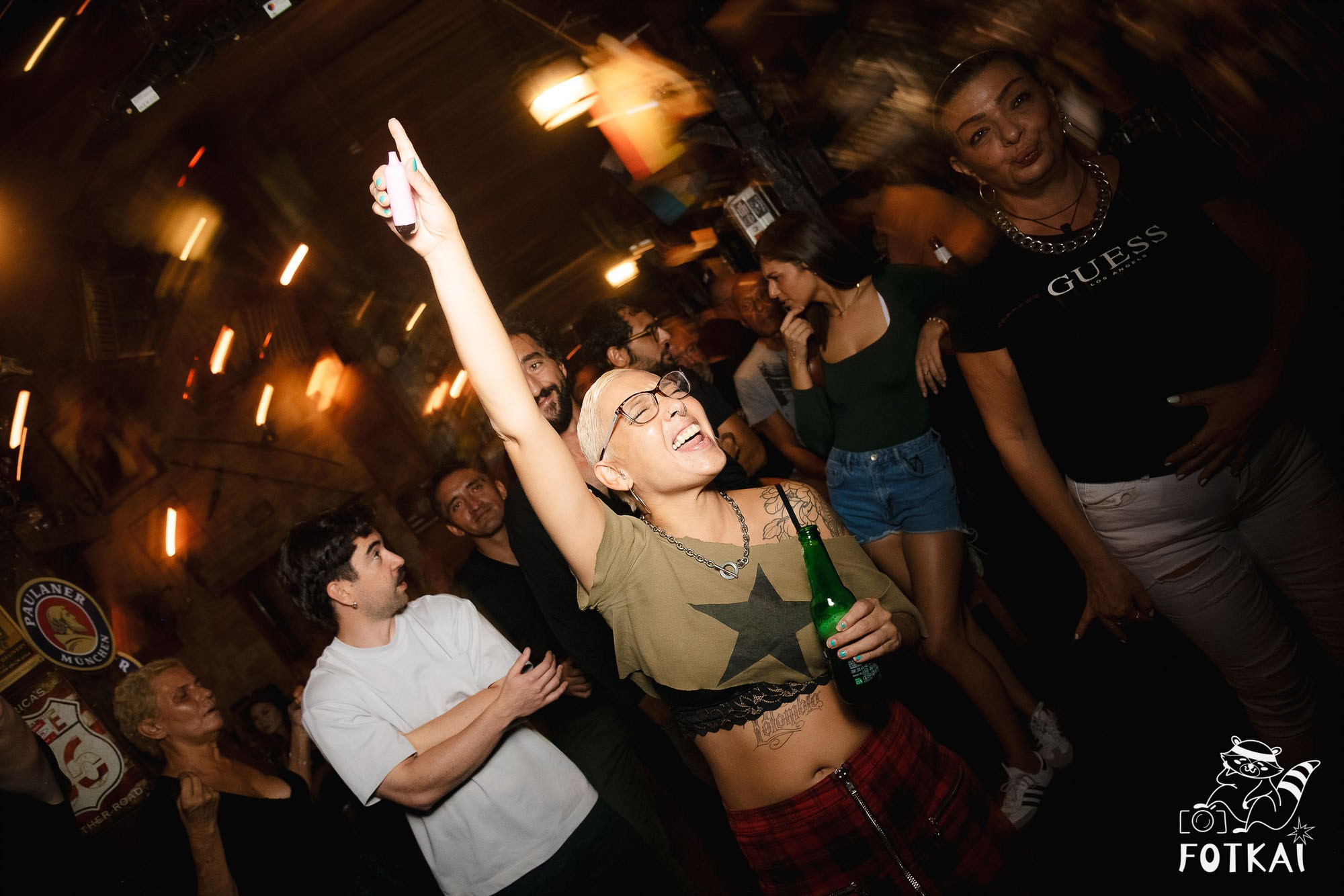 Get Back en El Paso Bar – Noche de Rock en Vivo | Reportaje Fotográfico Oktoberfest | FOTKAI