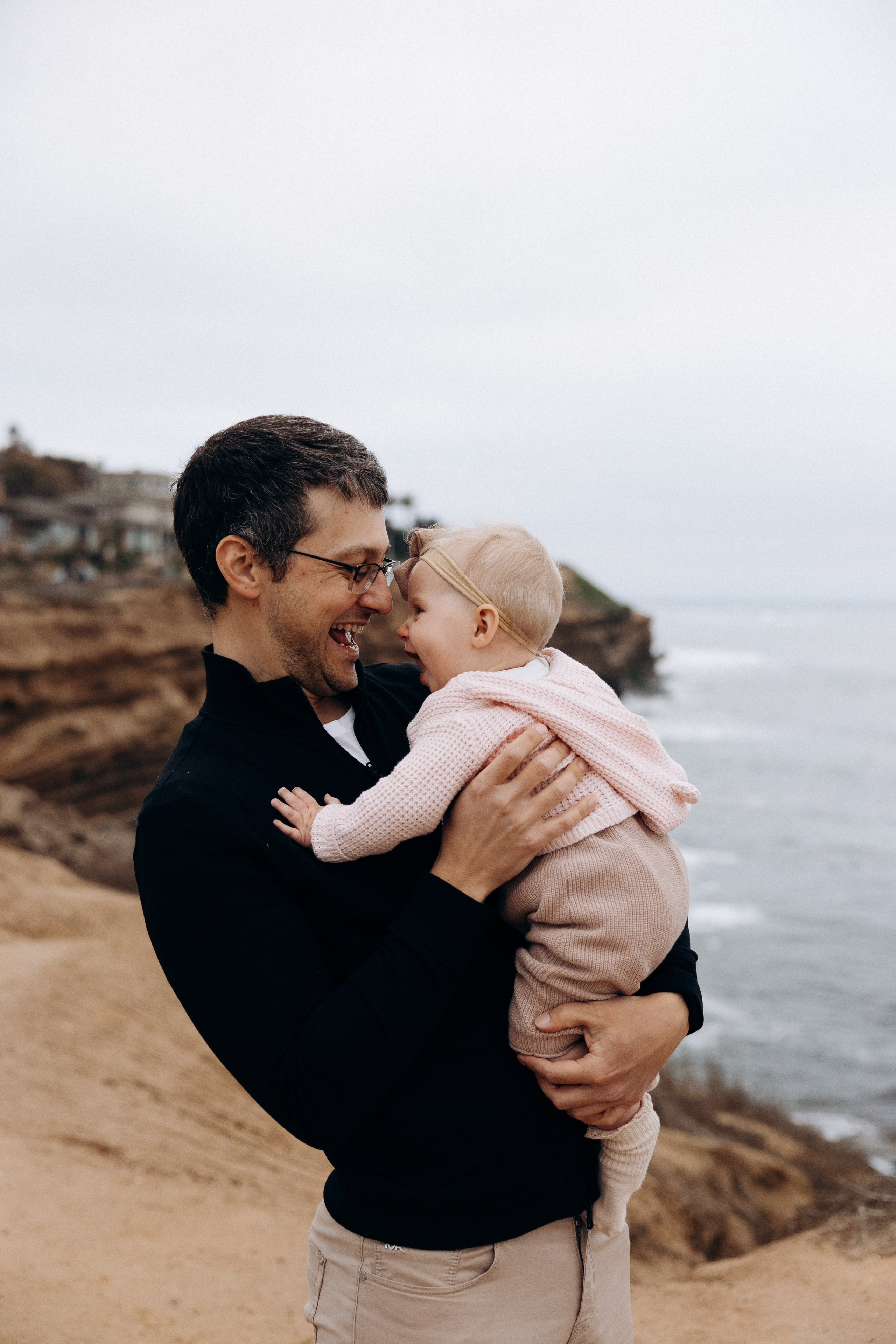 *. Wedding and family photographer San Diego