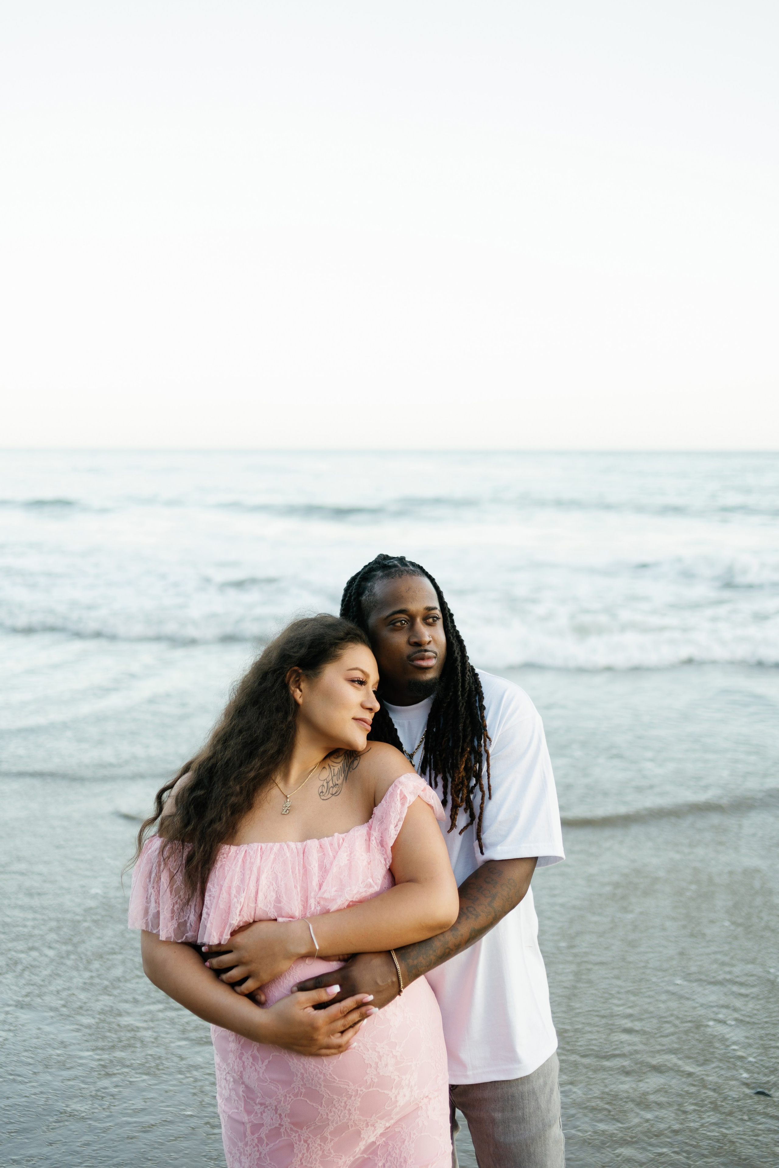 El Matador Beach Maternity Session. Wedding Photography & Videography Team in California, Los Angeles, San Francisco, San Diego and Travel