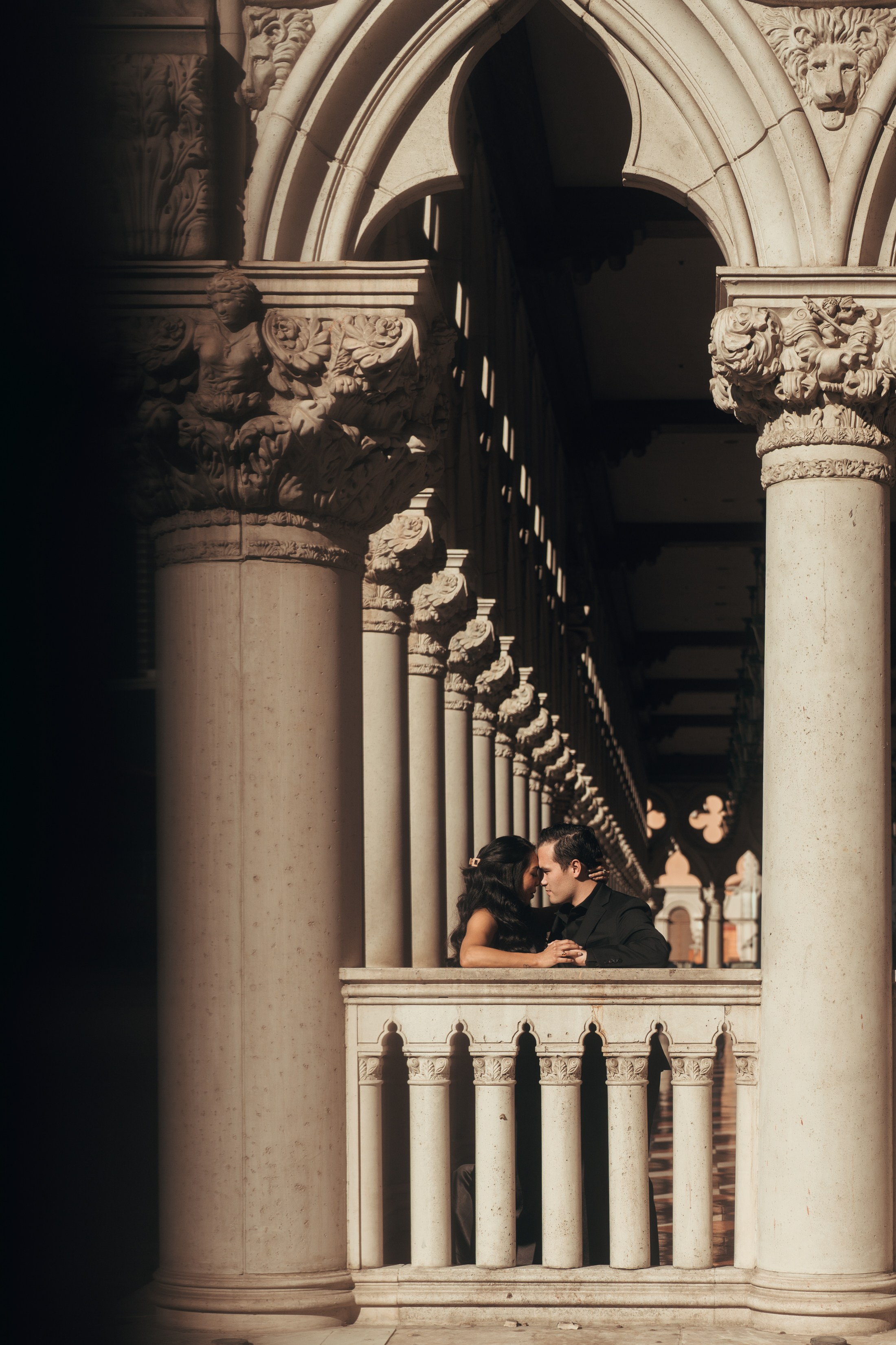 Calah&Matthew. Wedding & elopement photographer Viktoriya Kravtsov. Las Vegas