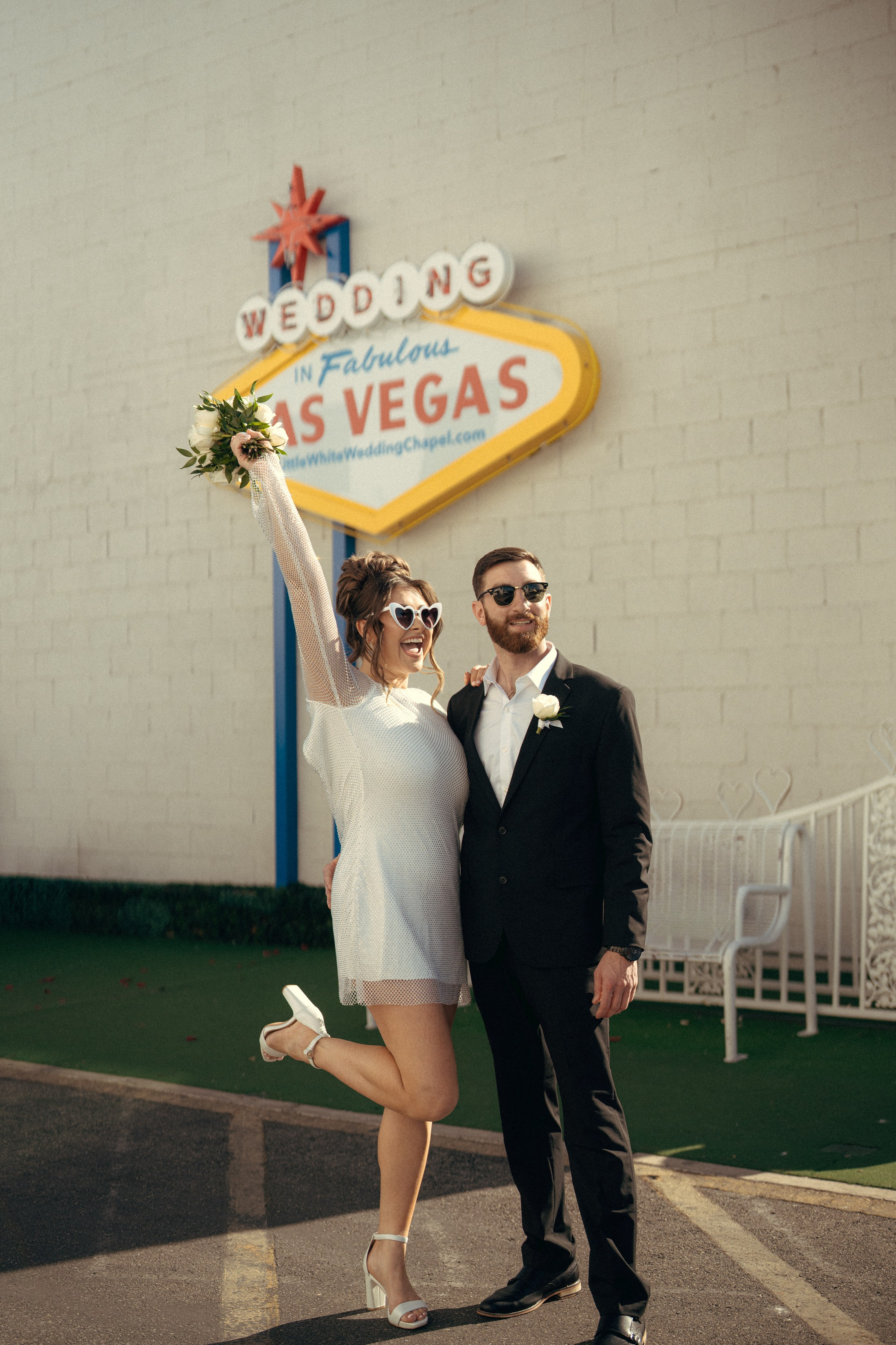 Casey&Michael. Wedding & elopement photographer Viktoriya Kravtsov. Las Vegas