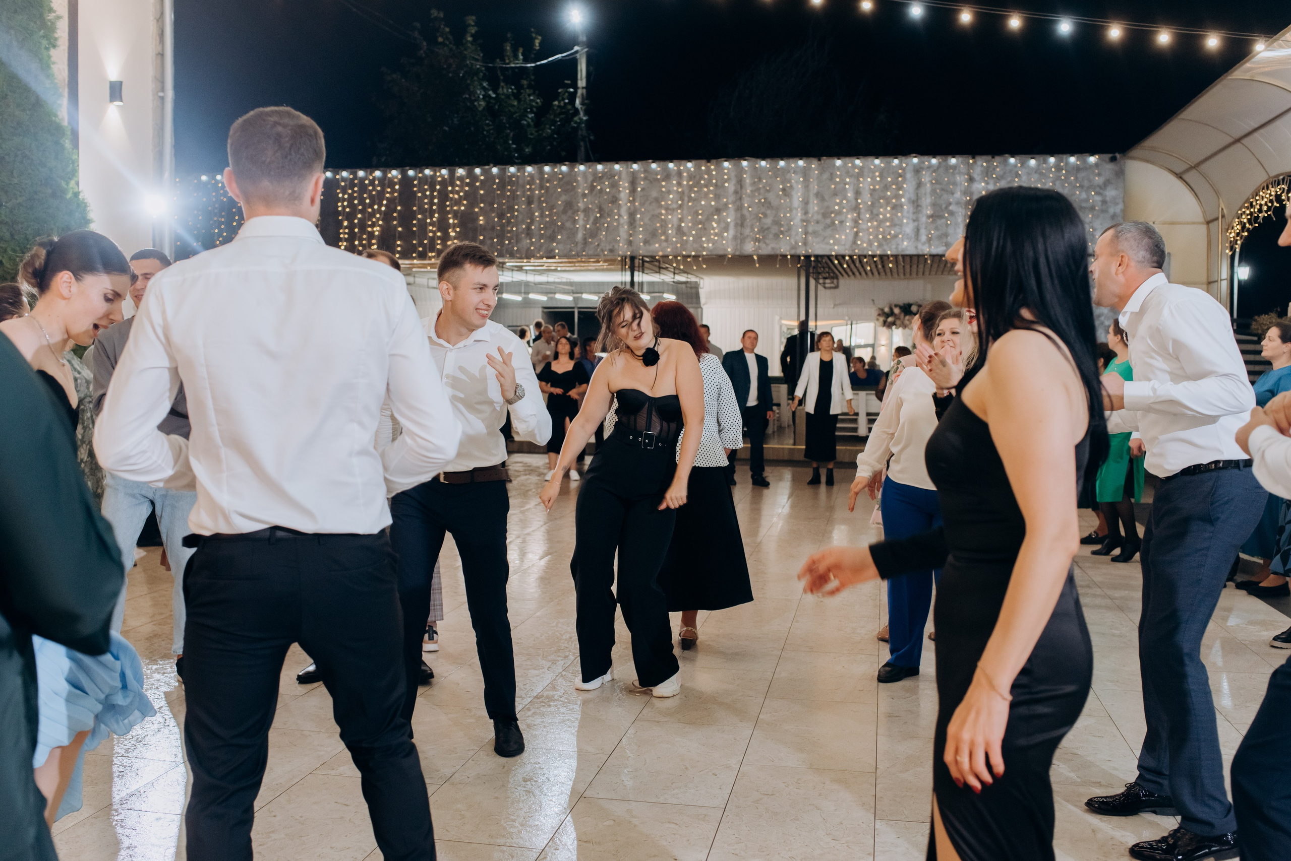 Wedding Dina & Vasili. Wedding photographer from Moldova Alexey Chipchiu