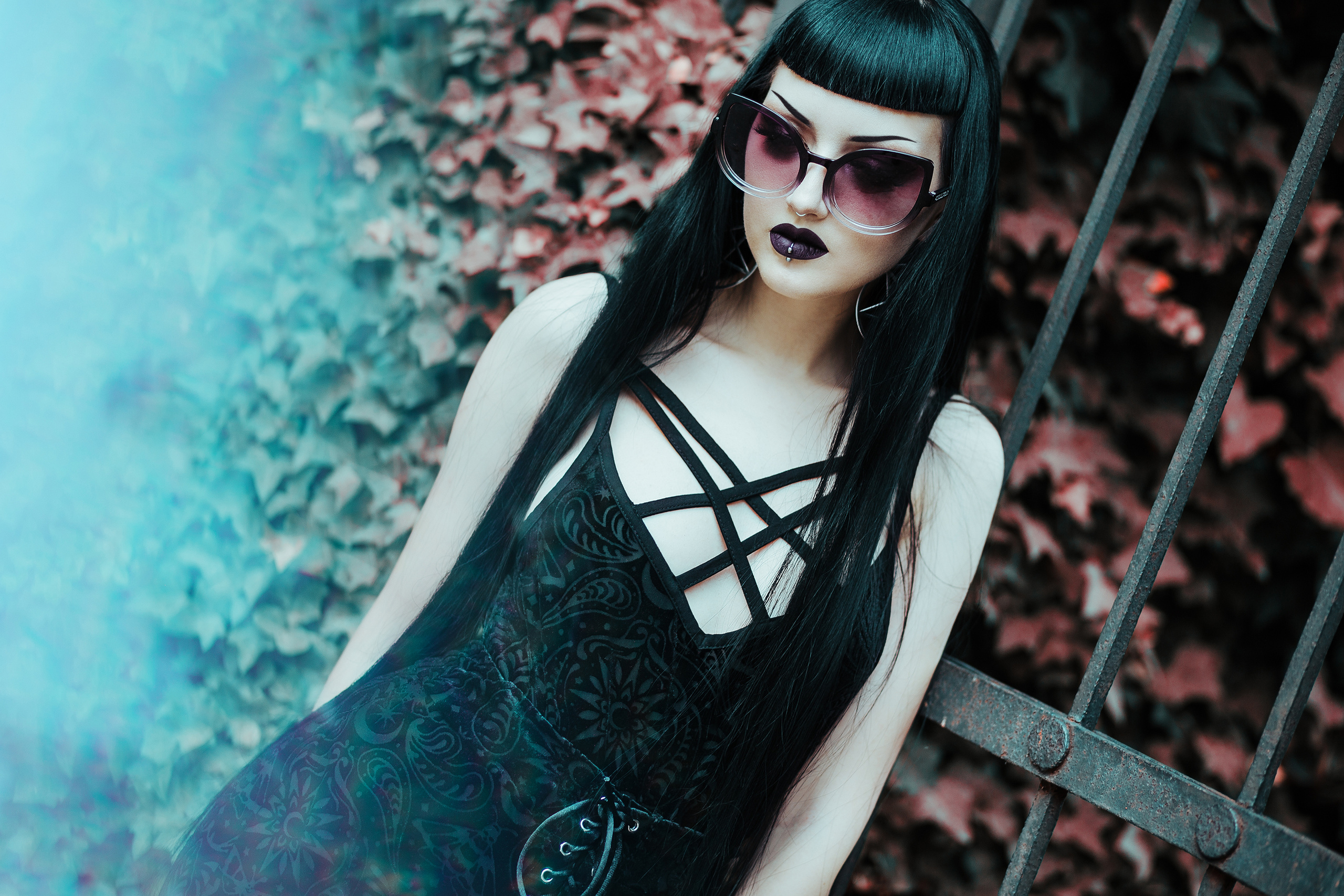 Obsidian Kerttu - alternative Serbian model WGT, Gothic. Mark Smilyanic | Portretni boudoir fotograf iz Beograda