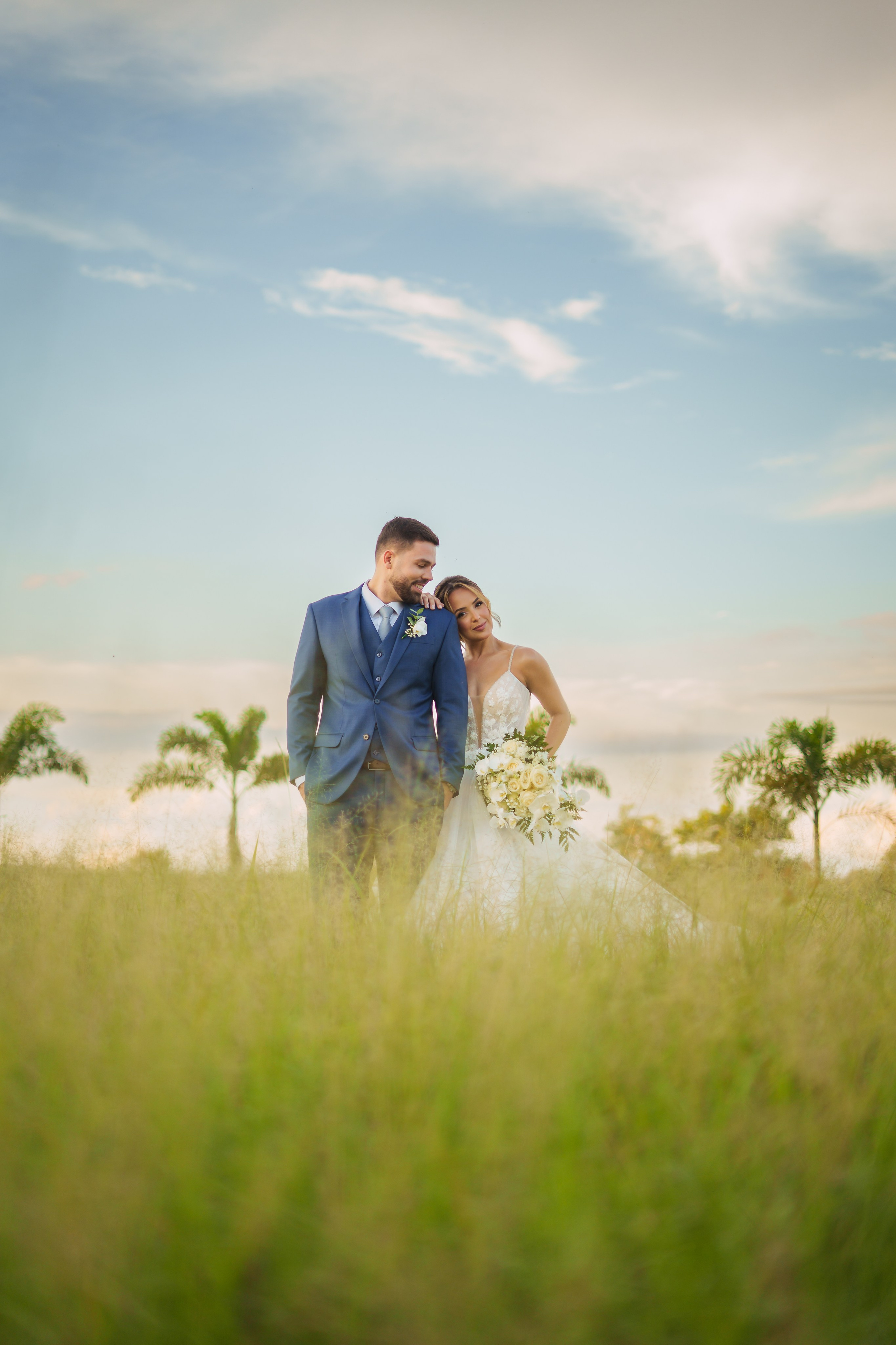 História de Aline & Gabriel. O Casal Dos Noivos