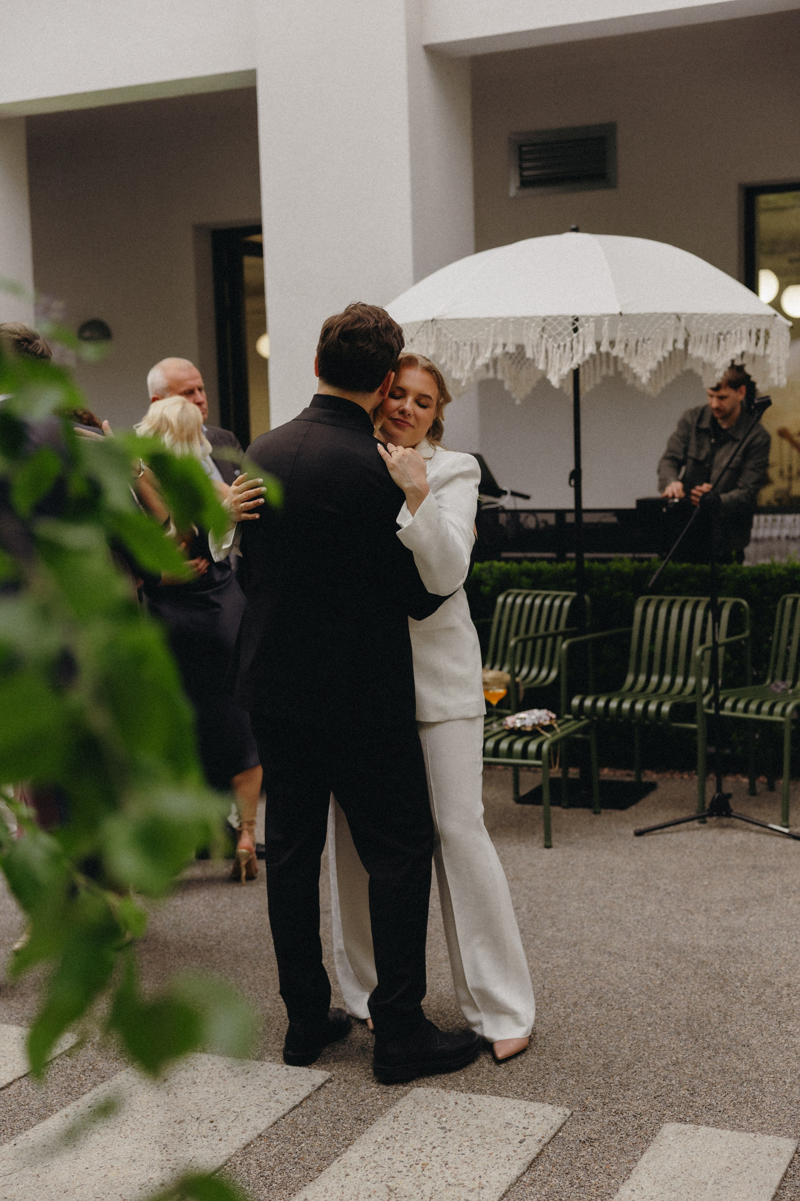 Paulina ir Deivydas | vestuvės Vynvytyje | Kaunas 2025. Vestuvių ir šeimų fotografė Lena Bondarenko / belove photo