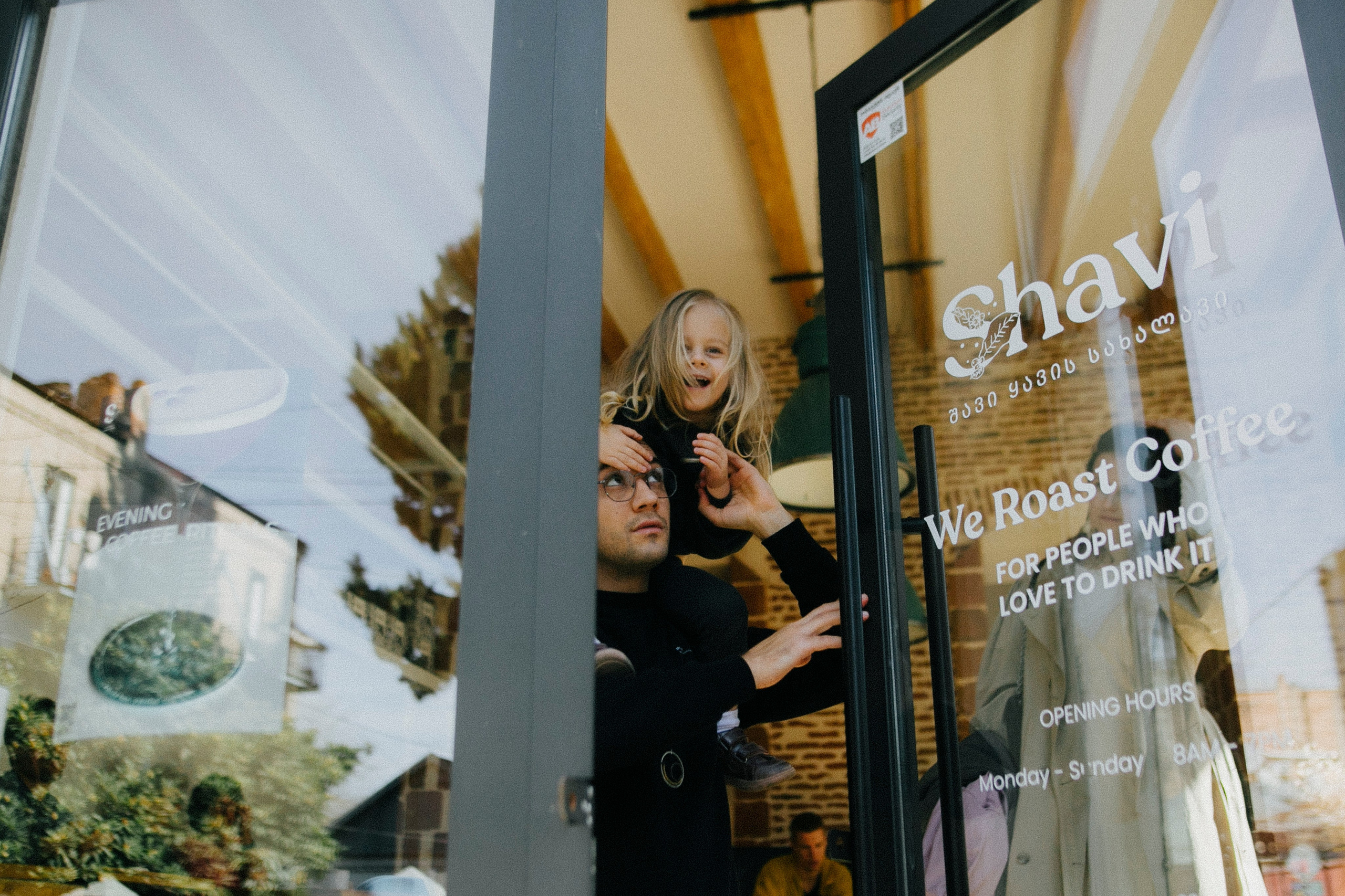 Family photographer Tbilisi Georgia. Alex&Polly | Wedding & Family Photographer Tbilisi