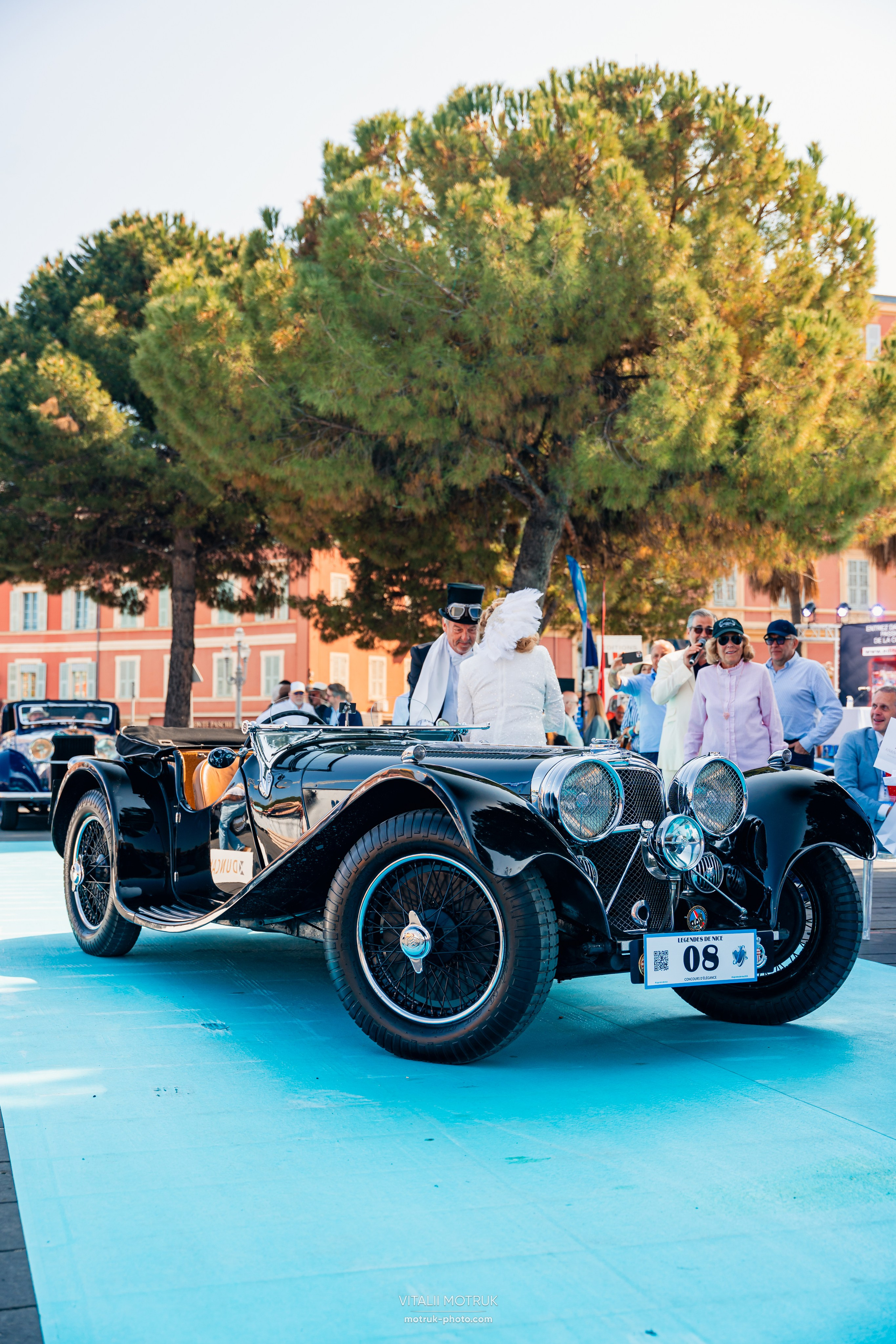 Legends de Nice. Photographe de voitures à Paris — Vitalii Motruk