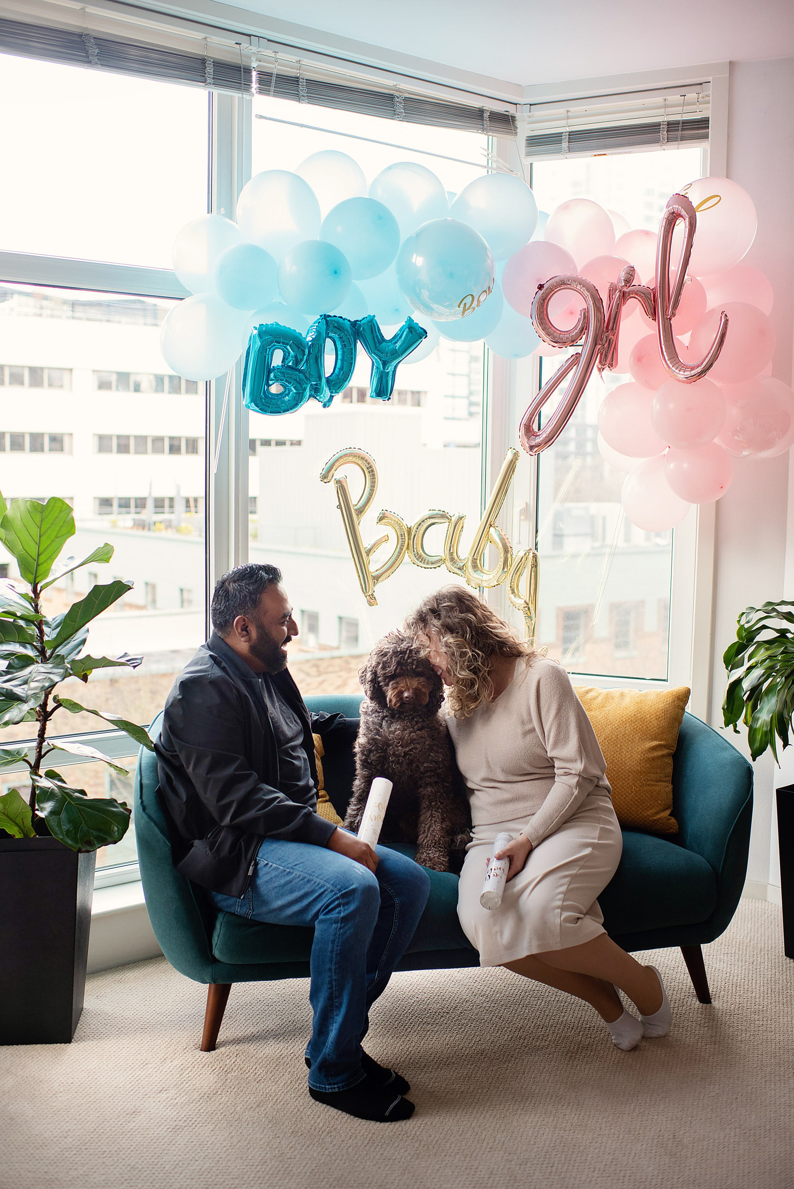 Boy or girl. Newborn, pregnancy, family photographer in New Jersey