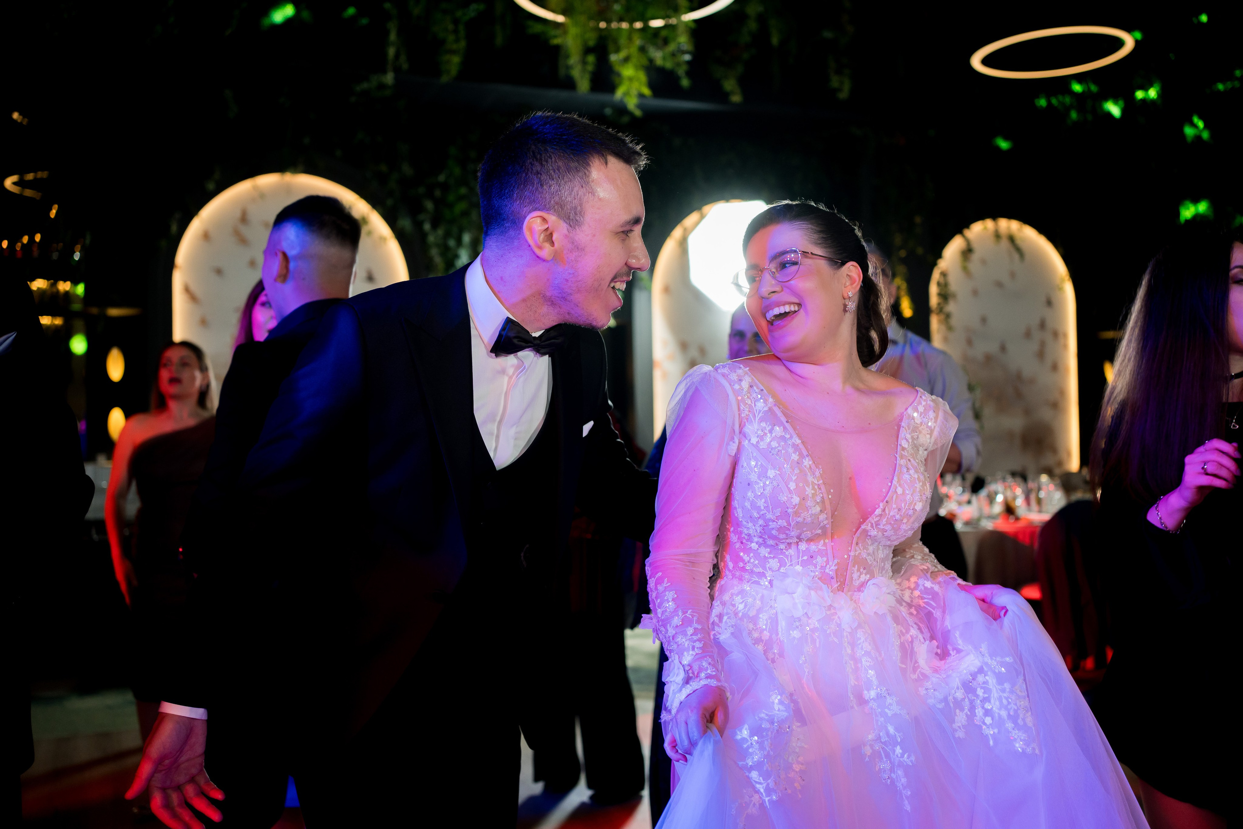 PARTY. Gabriel Florea — Fotograf nuntă București