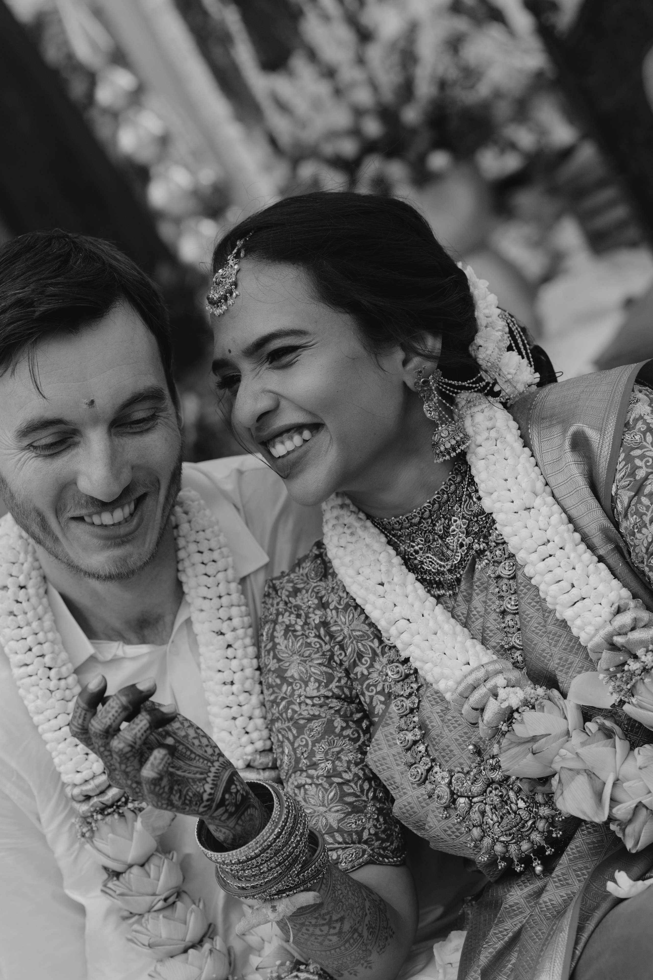 Wedding & Editorial Photographer | Anandshivadas