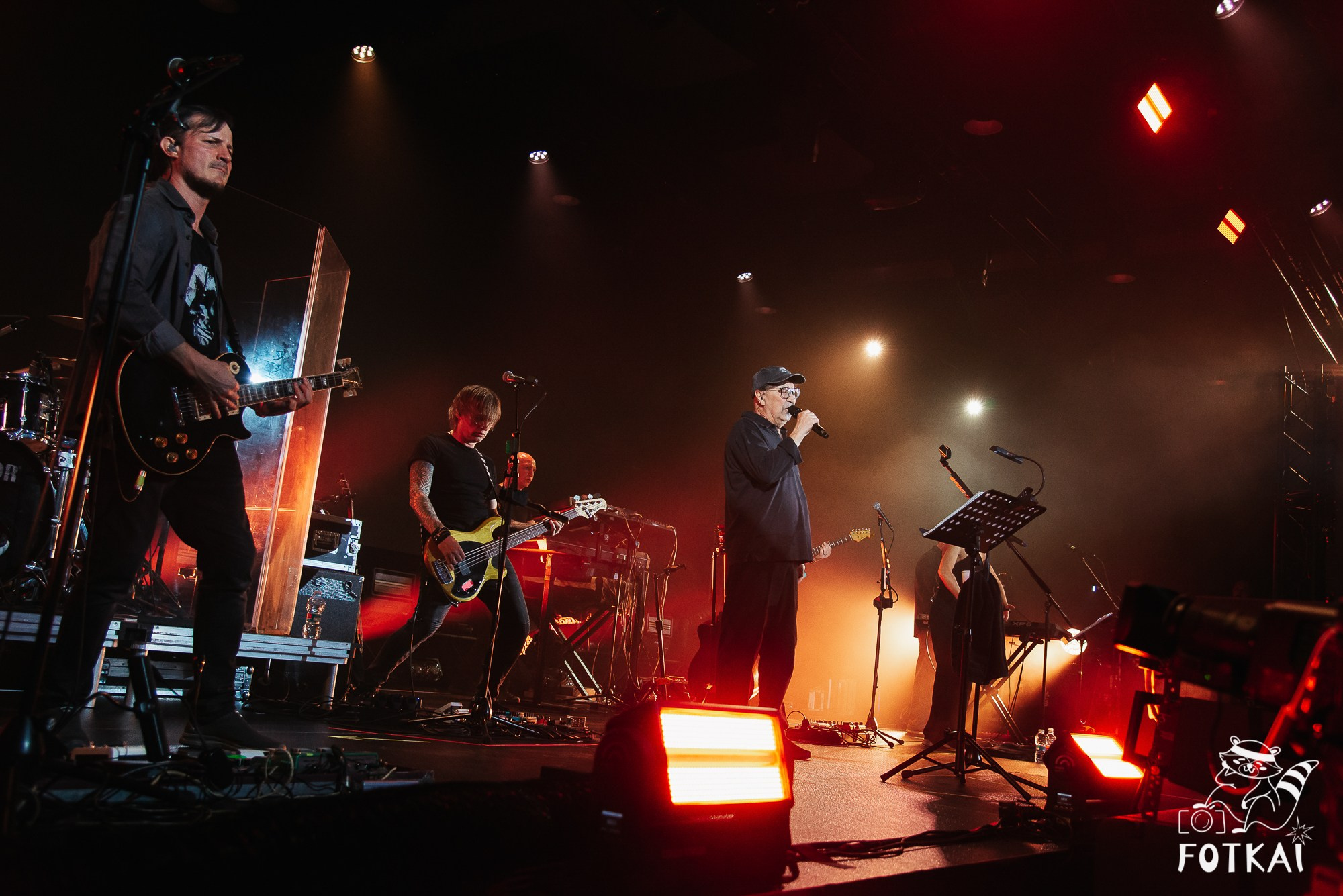 DDT — Fotos del concierto en Auditorio Roig Arena, Valencia, 2026 | FOTKAI