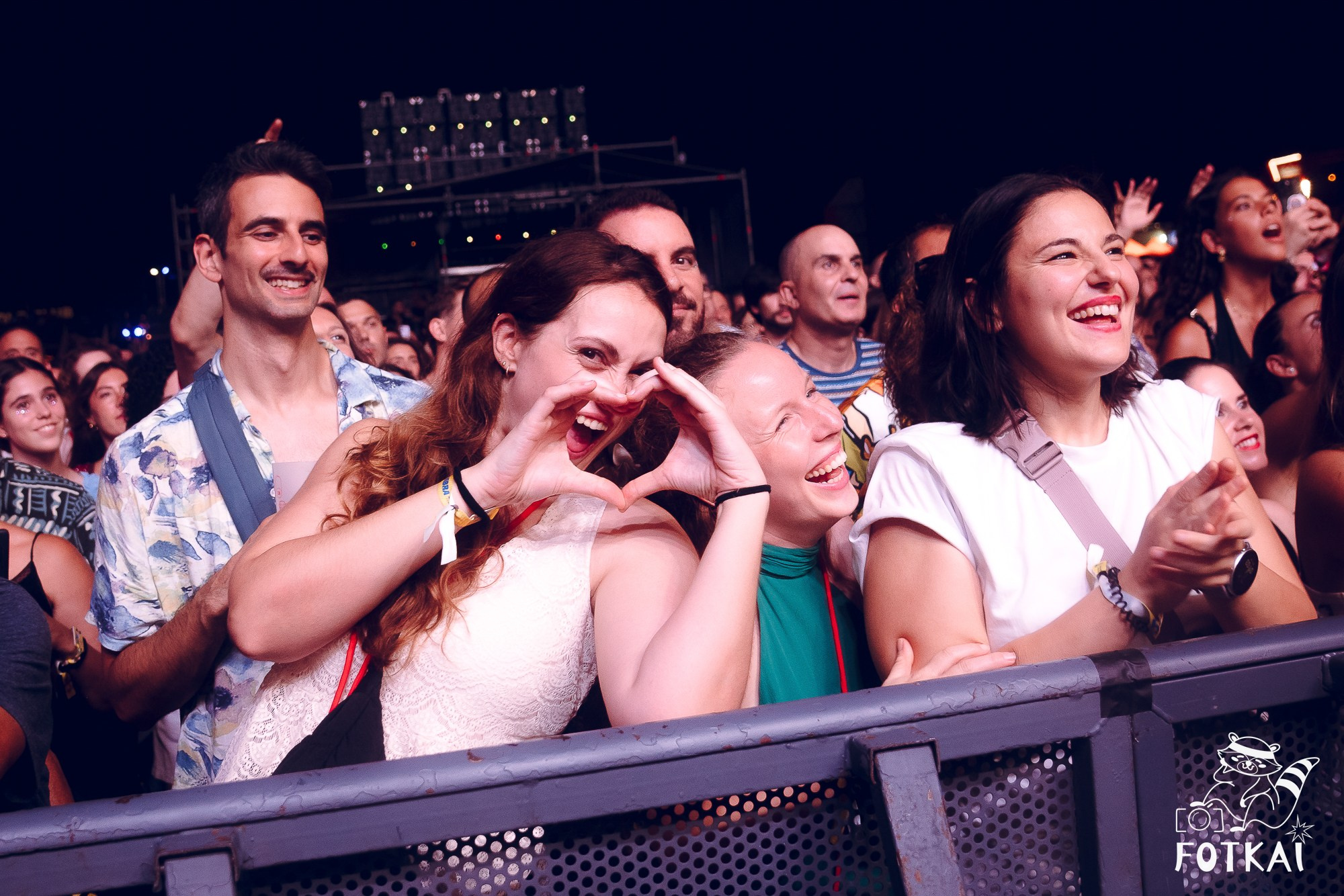 Low Festival 2026 — Full Concert Photo Report from the Opening Night in Torrevieja | FOTKAI