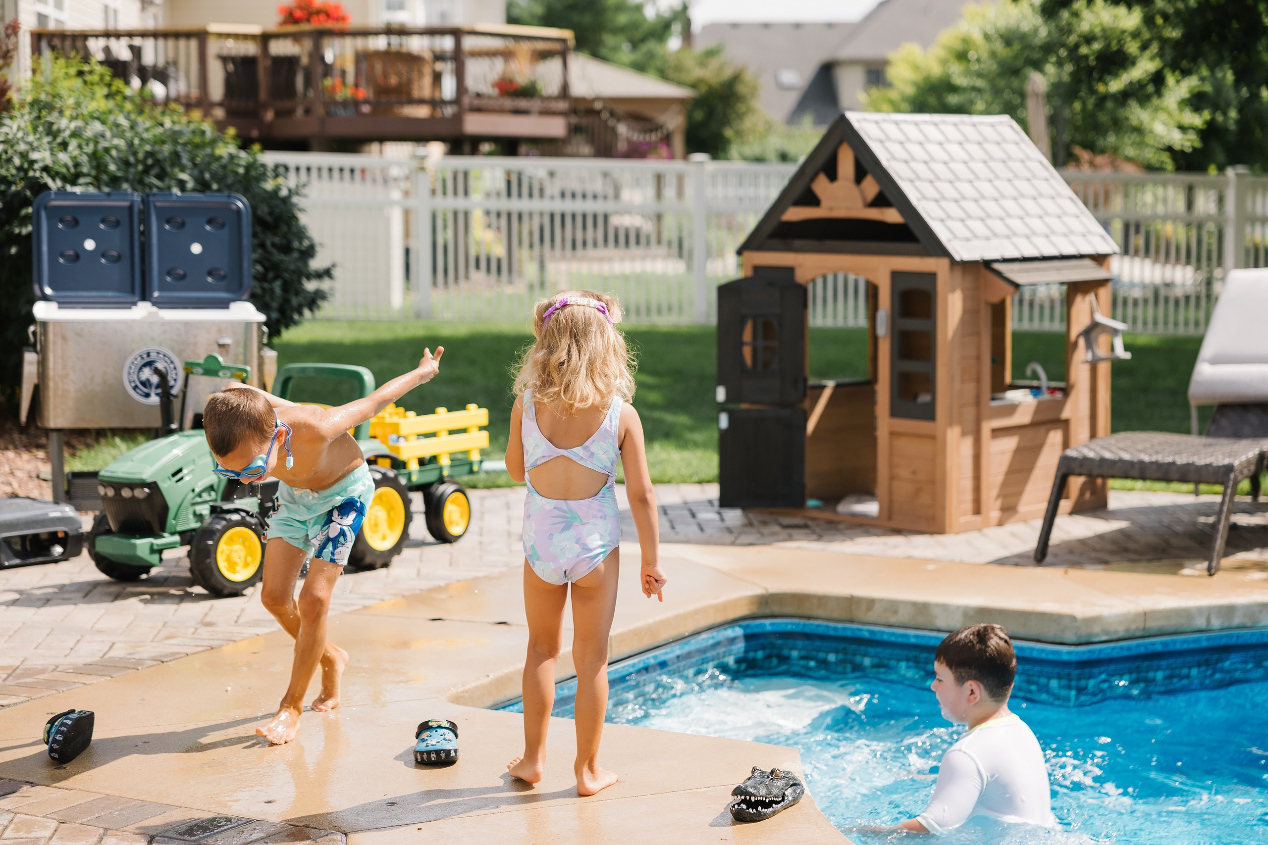 Birthday Party. Wedding family event photographer in Chicago Nick Yushevich