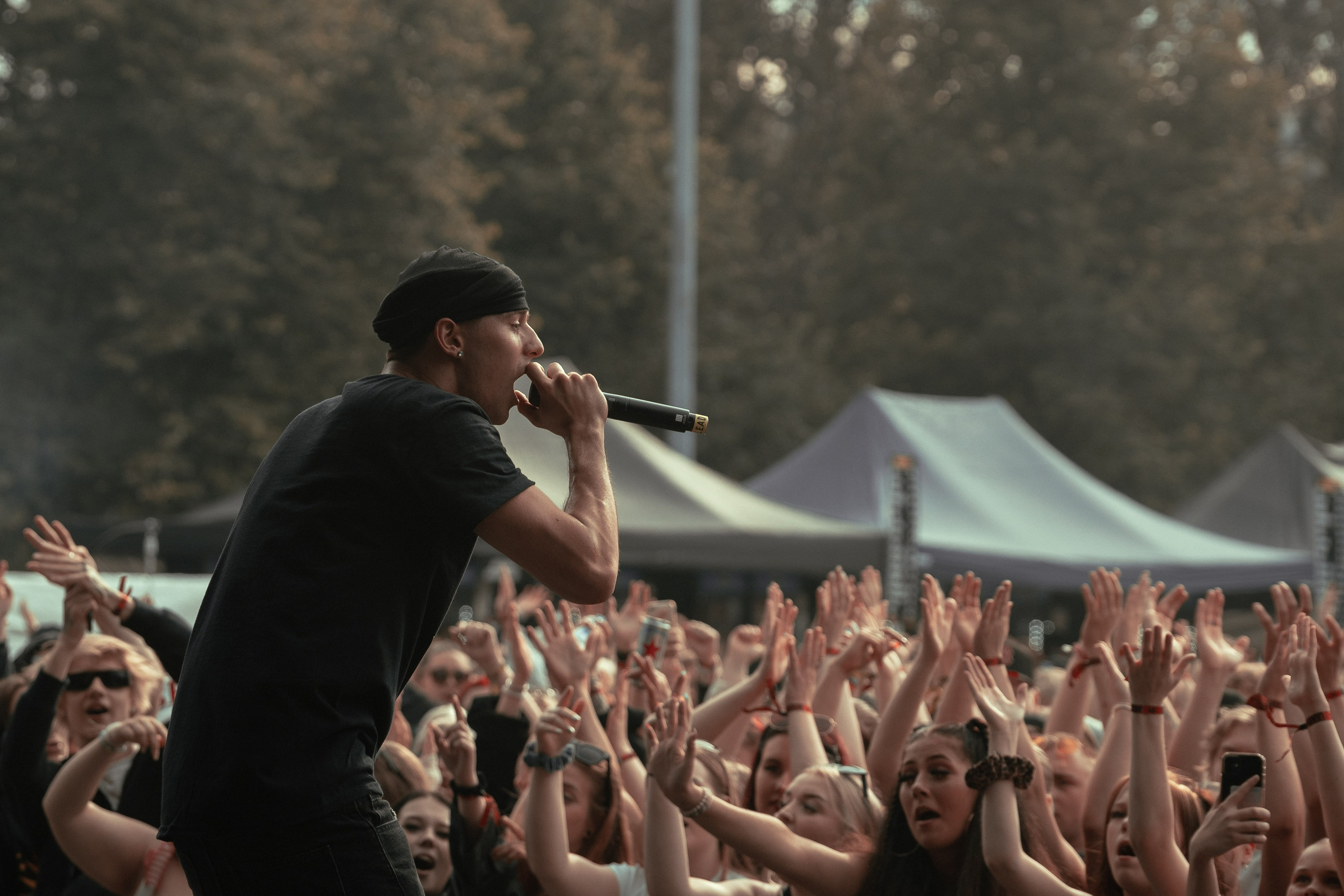 Festarit. VEKE MEDIA