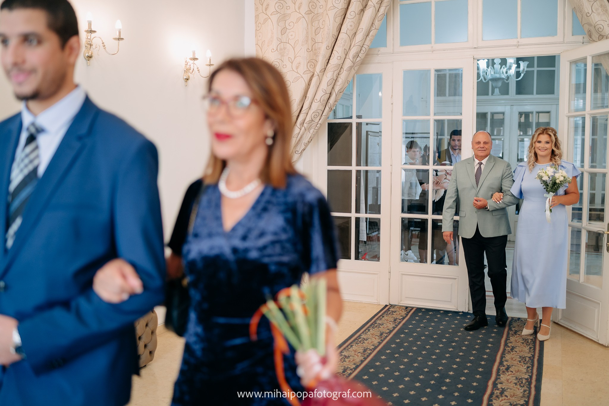 Fotograf Cununie Civilă în București - Mihai Popa Fotograf. Fotograf Nuntă & Botez București - Mihai Popa | Dincolo de oameni, imortalizez emoții!