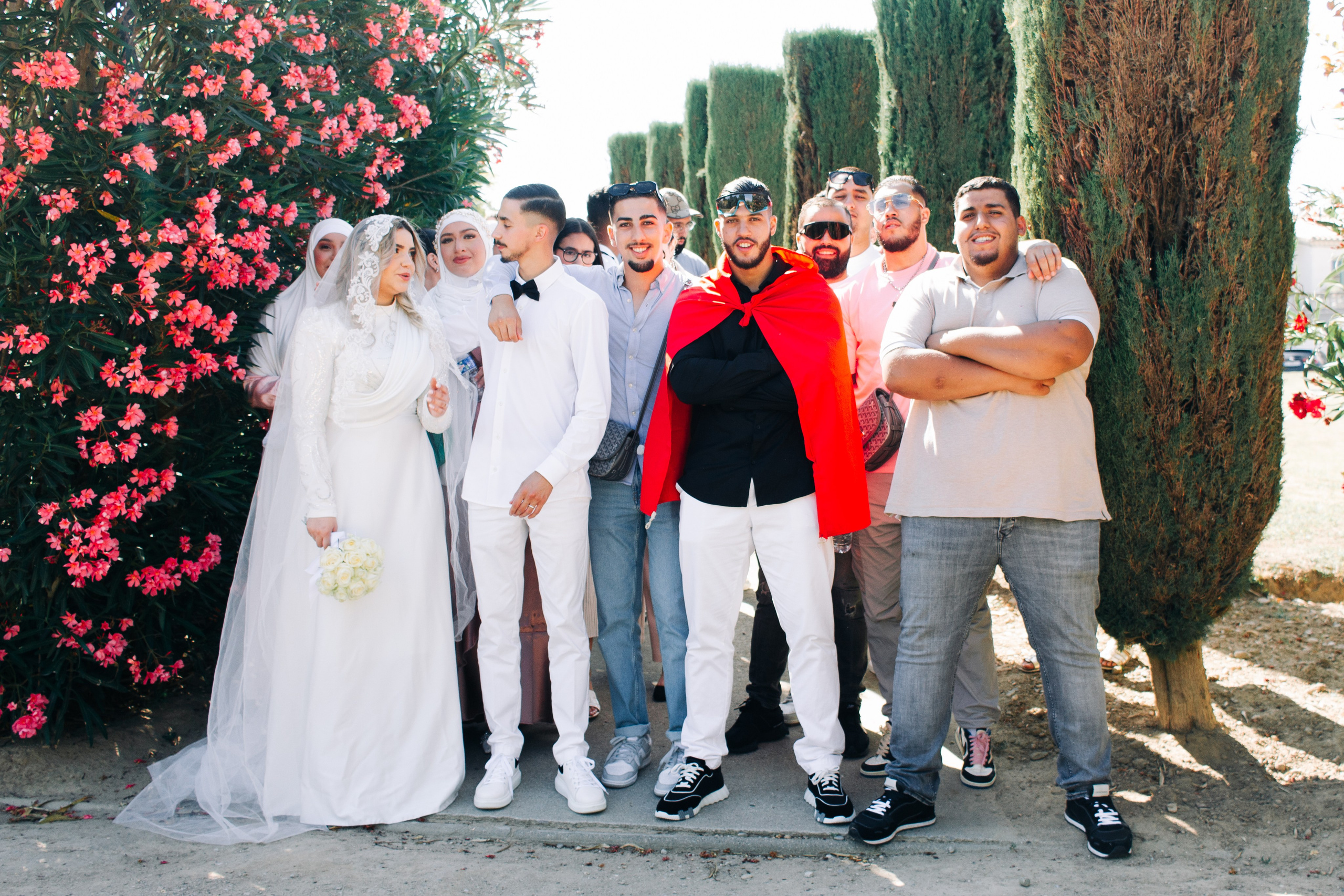 Yassine et Sahra. Studio photo « Partage ton bonheur » – Photographe famille près de Châtellerault, Poitiers et Tours
