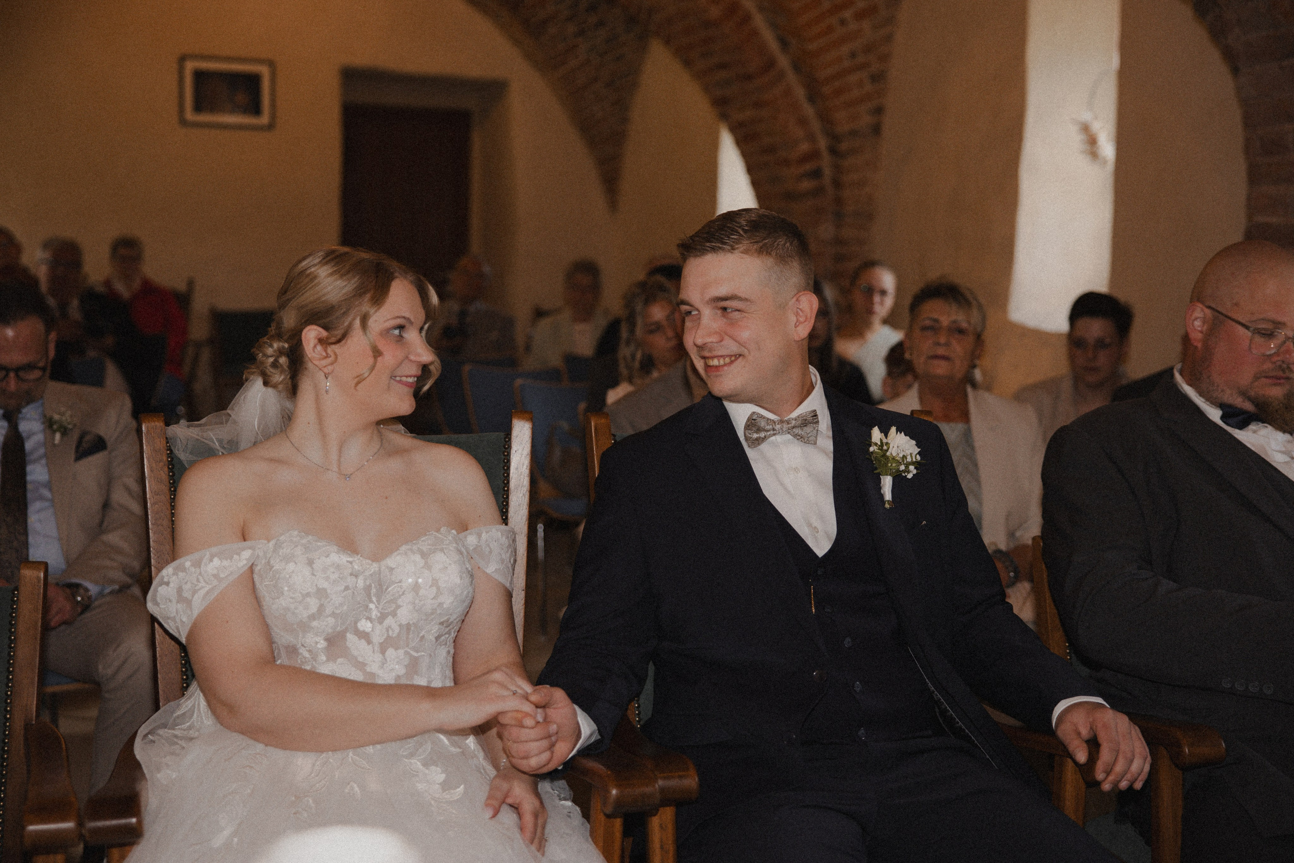 Lorena & Jan l Schloss Sythen. Hochzeitsfotografin Bochum | Halyna Reiche Fotografie NRW