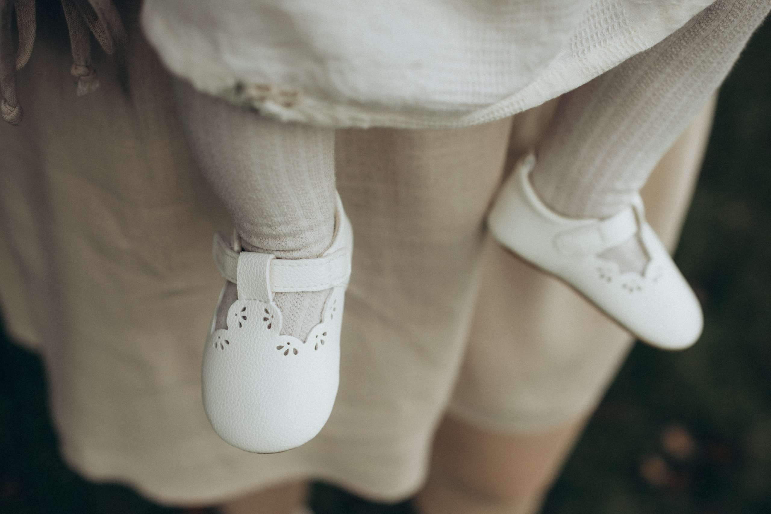 Pergola gardens. Photographer in Milton Keynes, Northampton & London — Wedding, Family & Portrait Photography