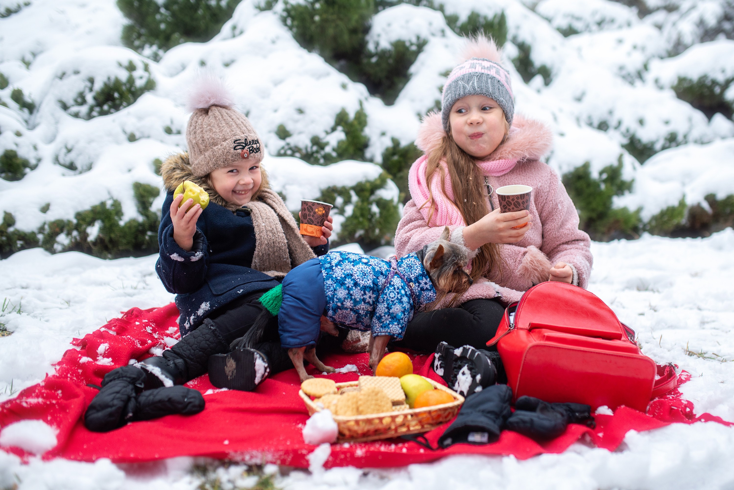 Сестрички Арианна & Альвинна. Ваш фотограф в Ашхабаде Гамлет Осипов