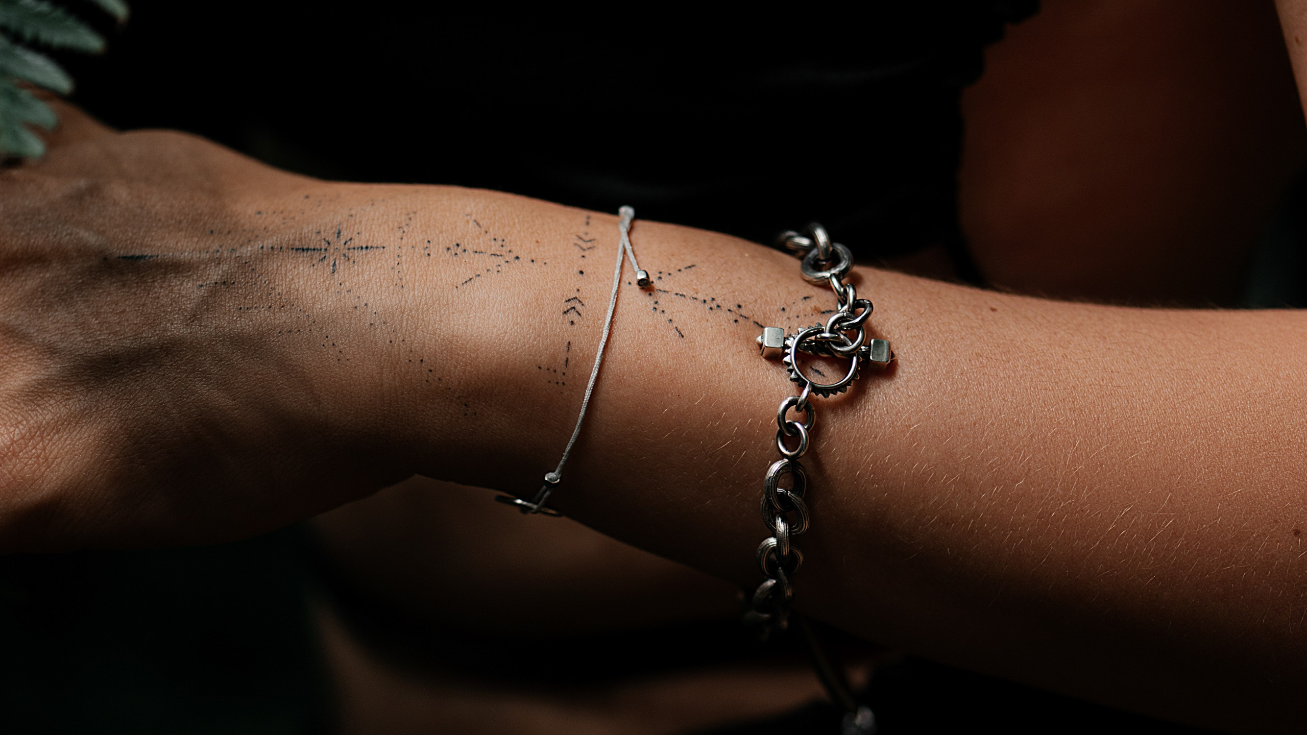 Lena. ANNA-MARIA PHOTO CONTENT CREATOR — фотограф, эстет, художник и визуальный эксперт в Instagram, работающий в Праге