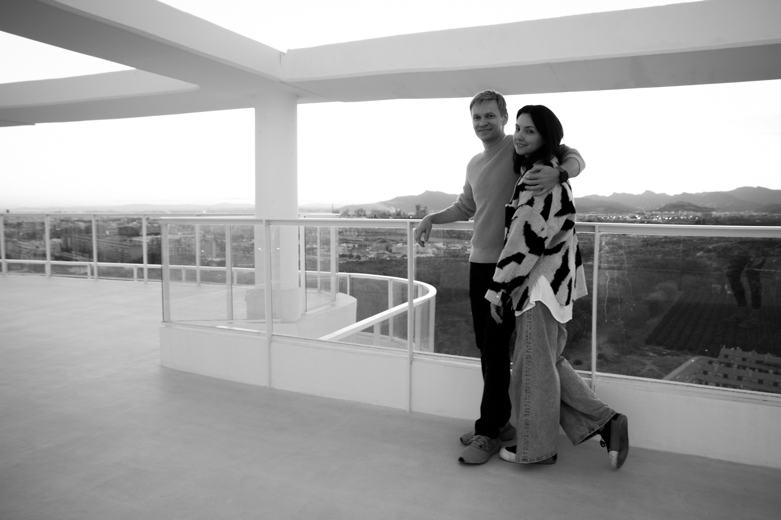 FAMILIA CANET. Fotógrafa Olena Petryk. Realizo sesiones de fotos en Puerto de Sagunto