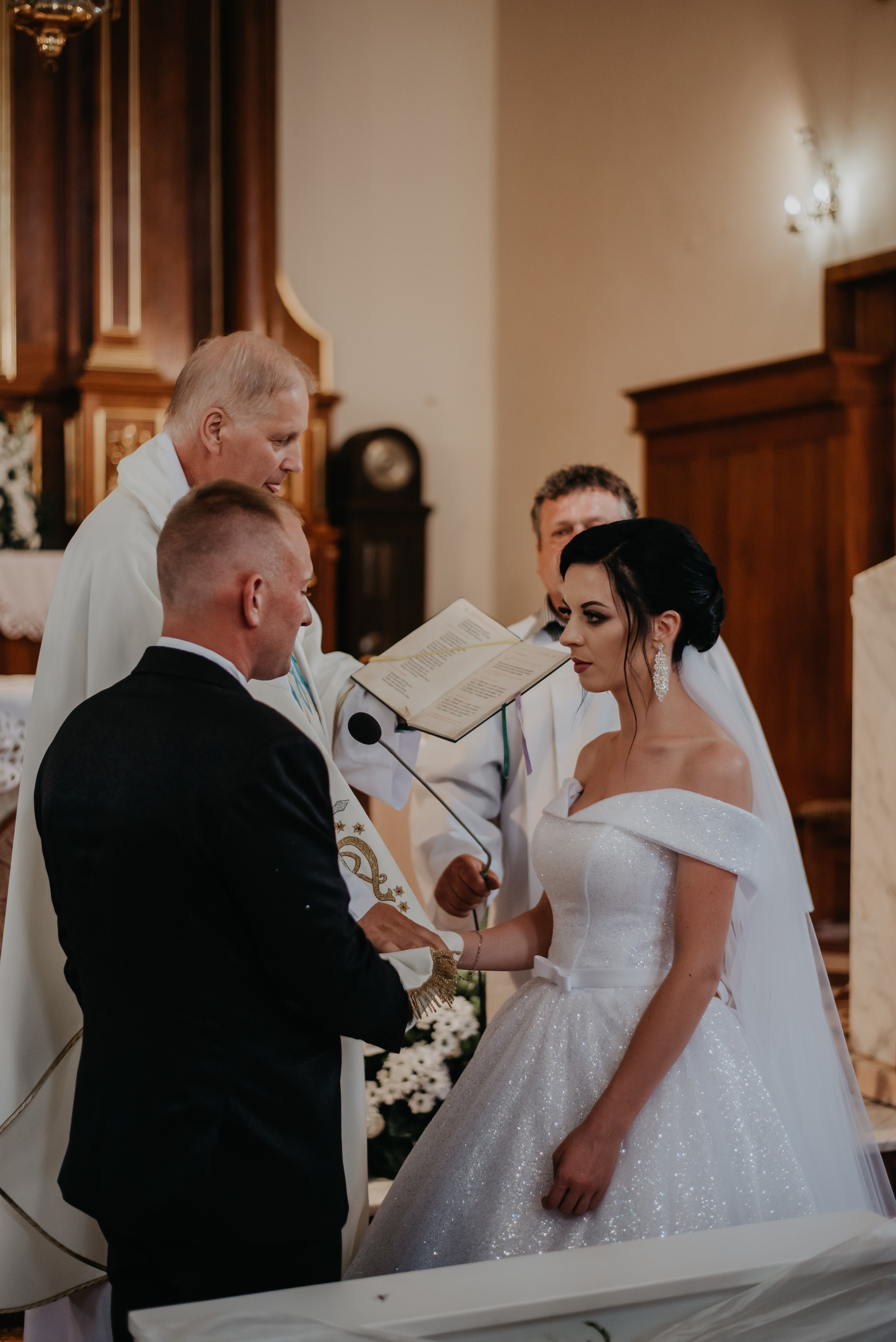 Wiktoria i Mateusz | mój pierwszy reportaż. Dominika Strachacka Fotografia | Fotograf ślubny i rodzinny Opole Lubelskie Lublin