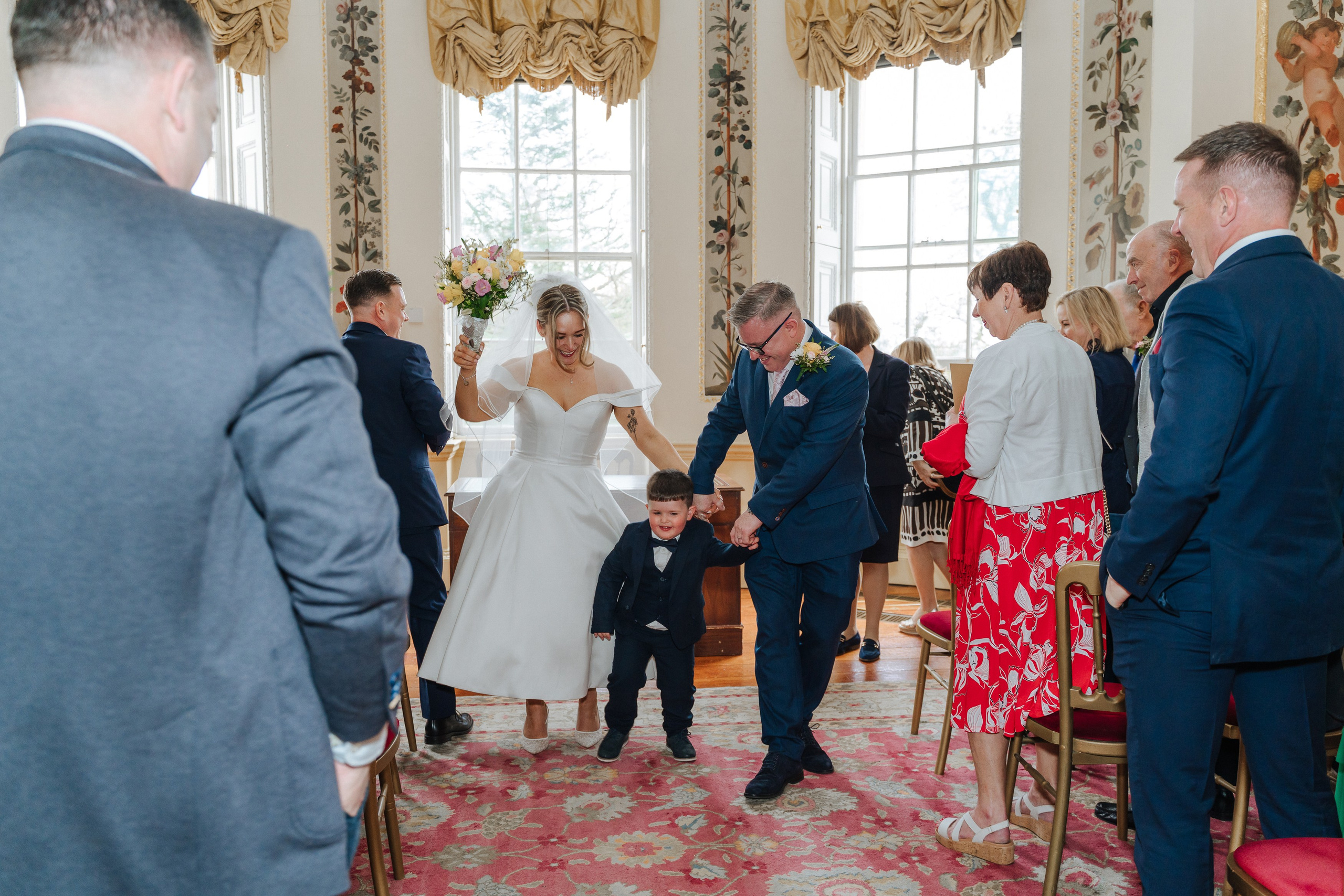 Luke and Nicola’s wedding at Danson House. Photographer in England Ekaterina Romanova