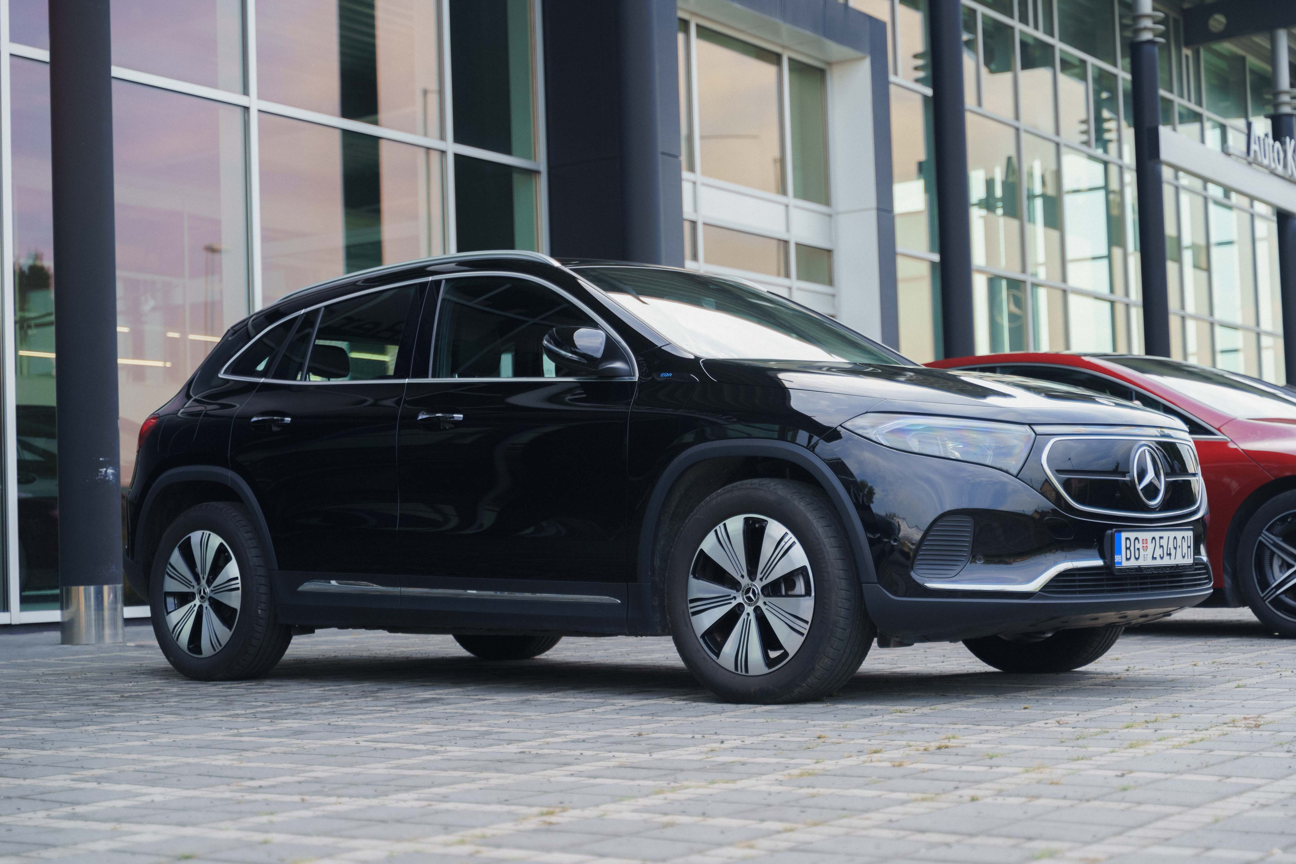 Auto kuca Mikom EV event. Жуков Студио