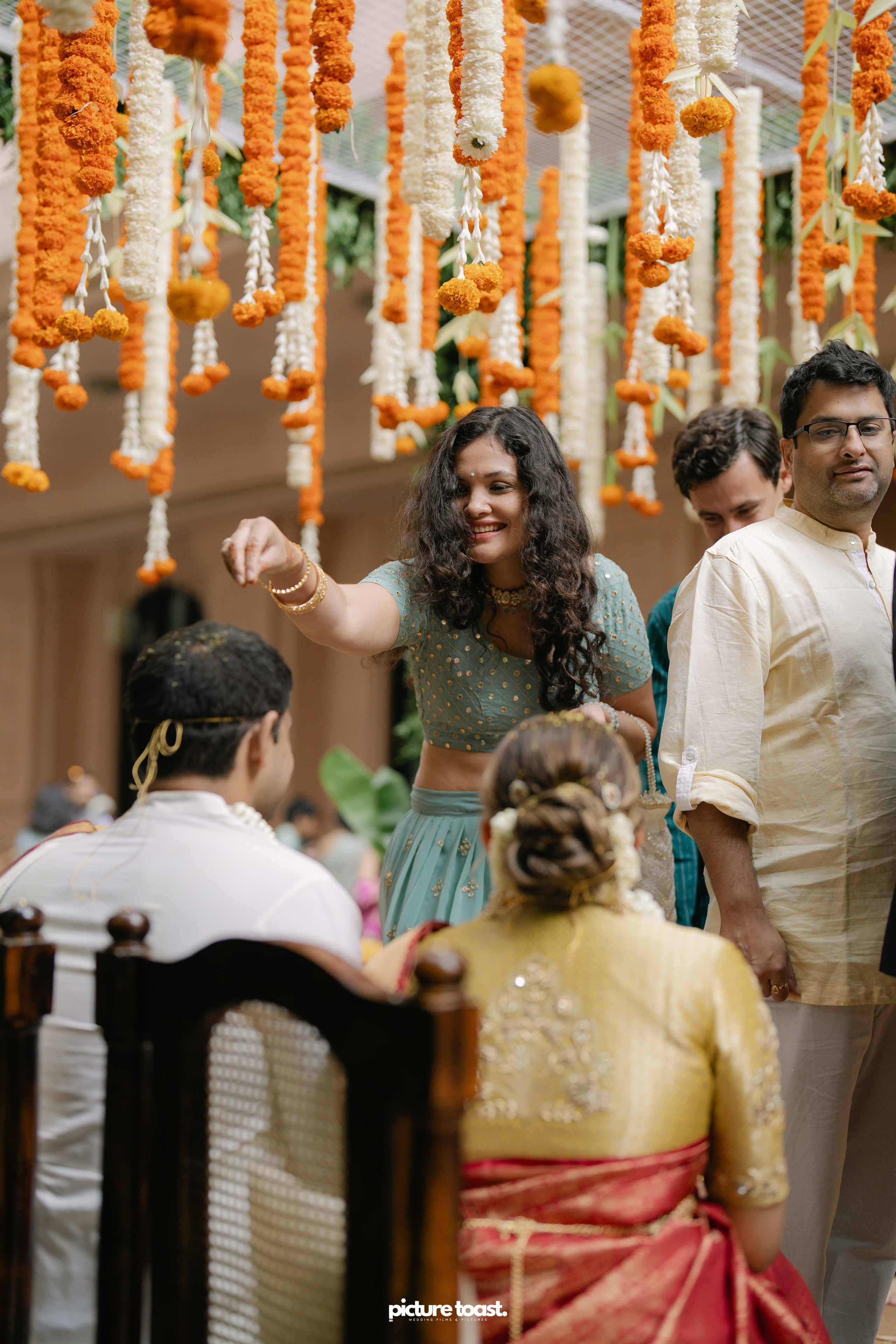 South Indian Wedding Ft. Aashna & Rajiv. Fine art Wedding Photographers in India & Canada
