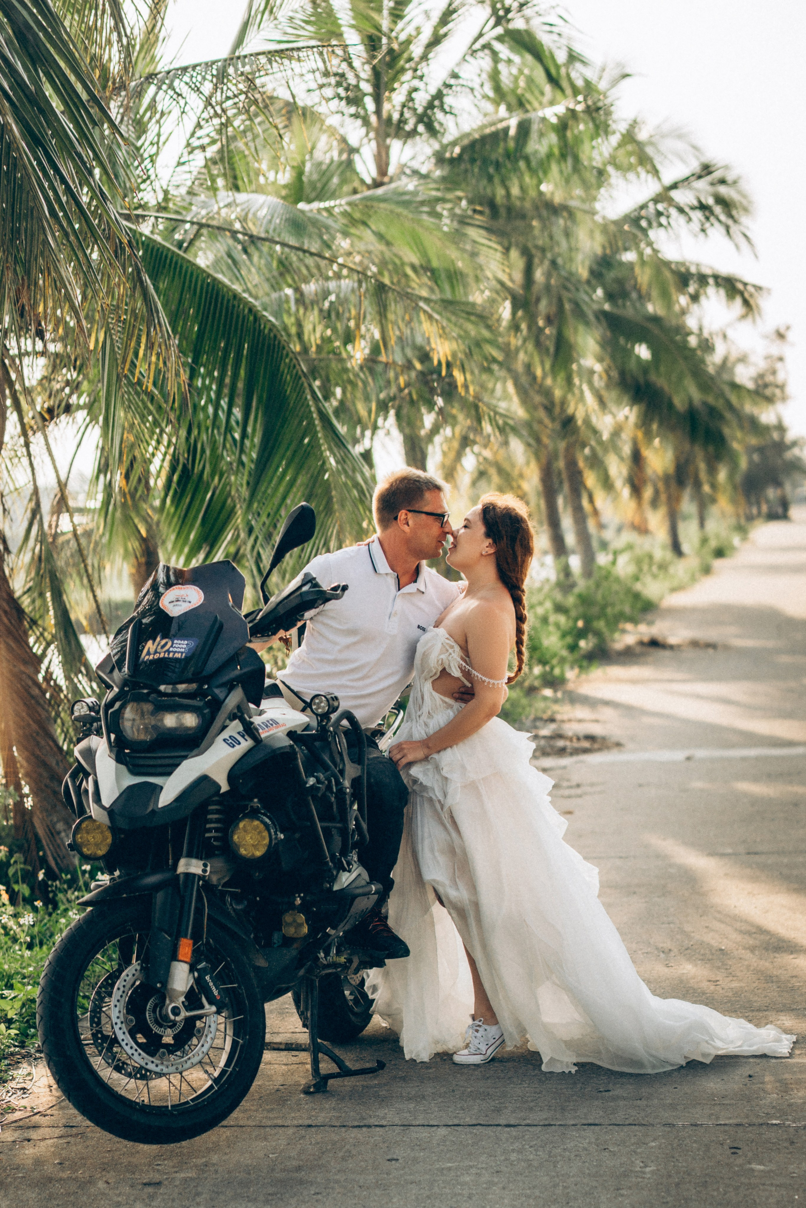 Lifestyle Photographer in Hoi An & Da Nang Love stories, family & wedding photography