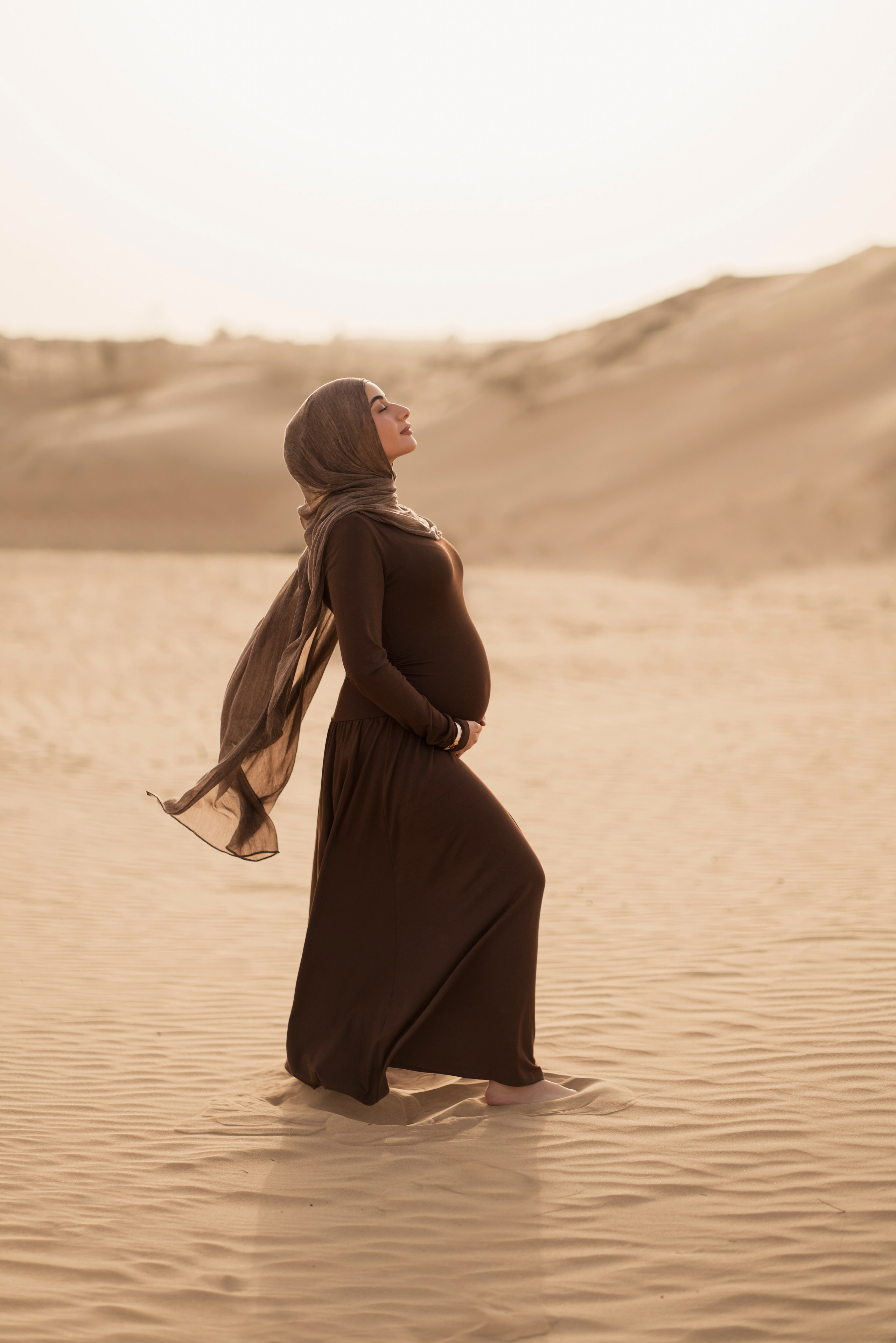 Whispers of love. Angela Iakovleva — Family Photographer in Dubai
