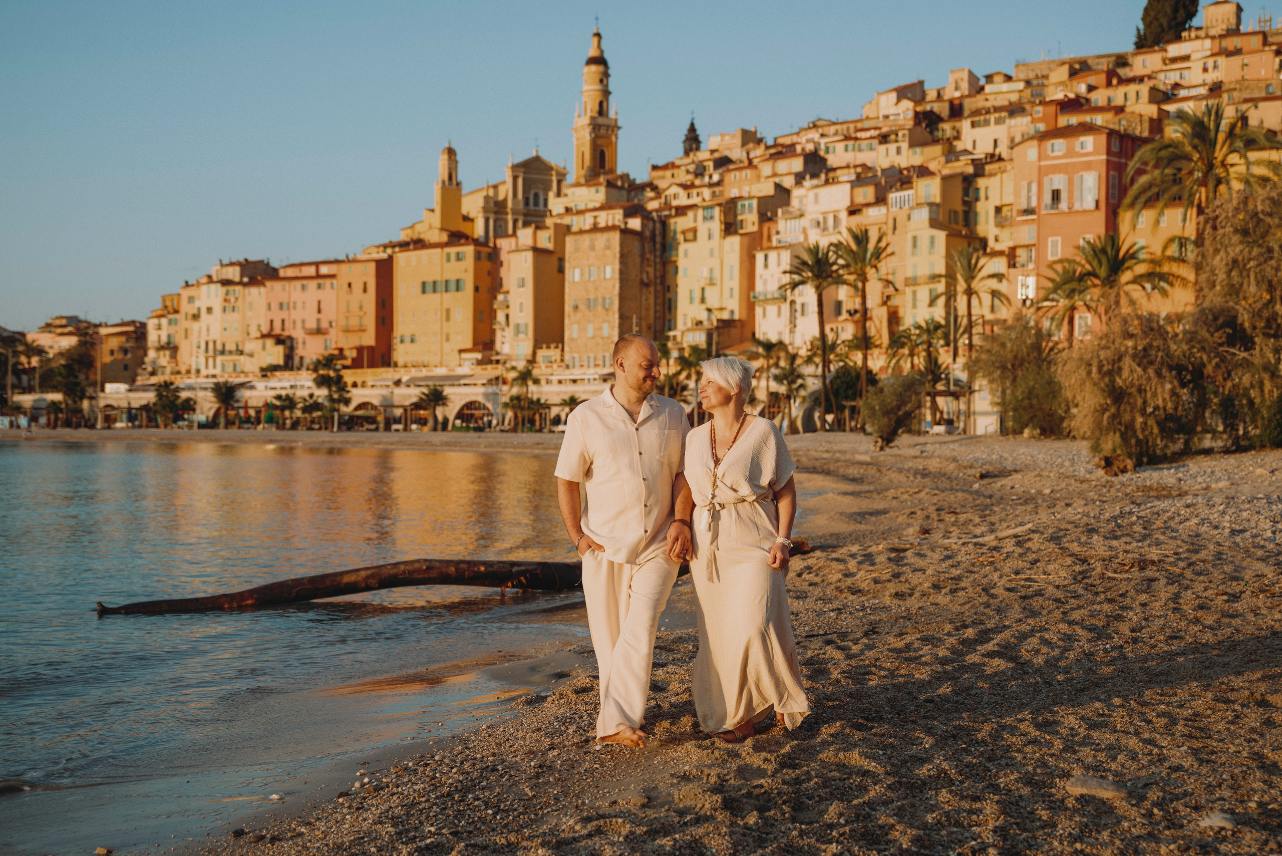 Famille. Photographe sur Cote d’Azur. Portraits de familles, couples, enfants, événements