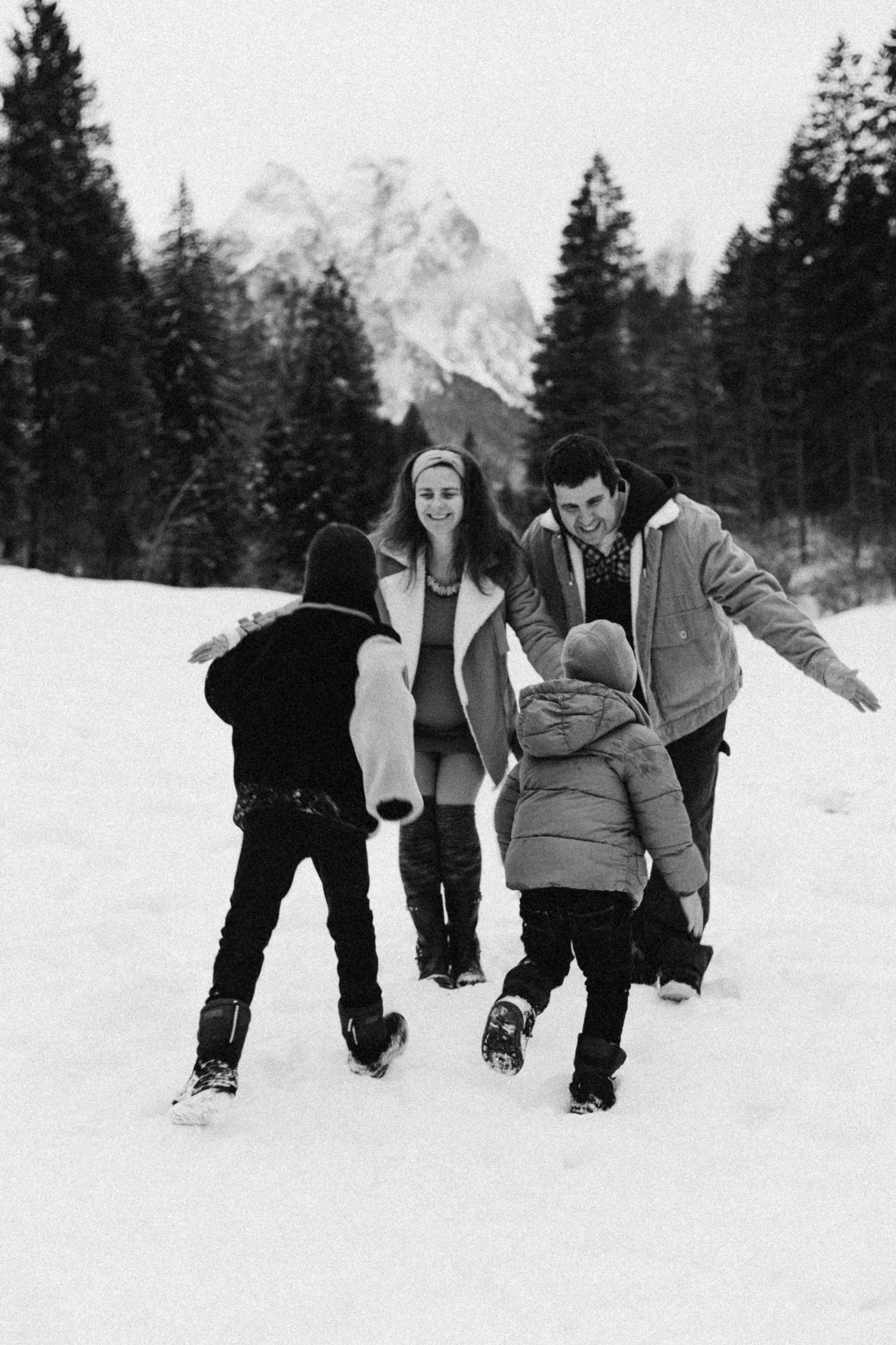 Familie / Kinder. Fotografin Larysa Chepurko| Füssen| Garmisch-Partenkirchen| Weilheim| Schongau| Murnau| München | Hochzeitsfotograf Füssen | Larysa Photo