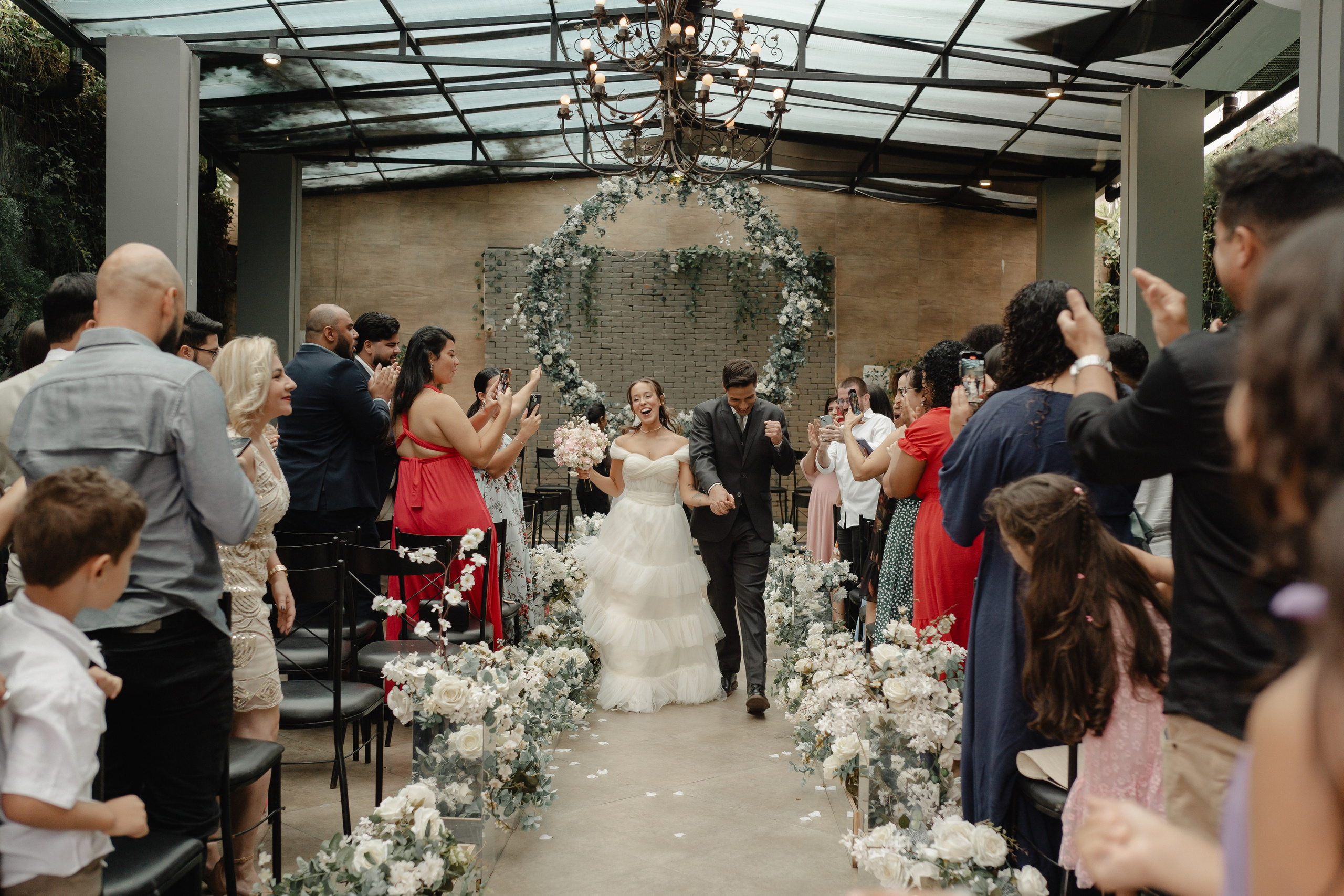 Barbara & Rodrigo // Wedding. A Um Passo Fotografia