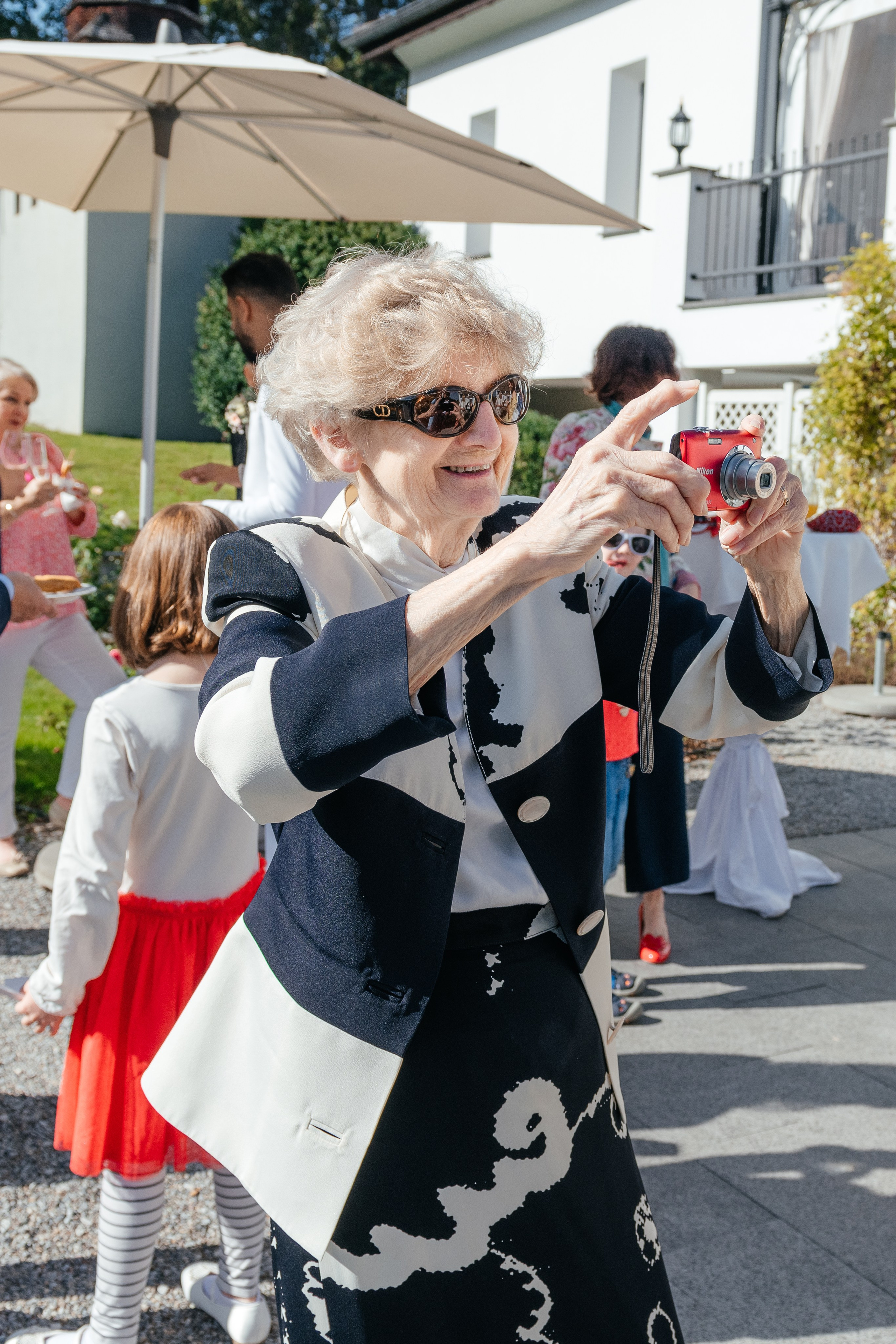 FLORENCE & JAMAL Dübendorf, Switzerland. I am Elena Altendorfer. Wedding photographer in Zurich and Switzerland