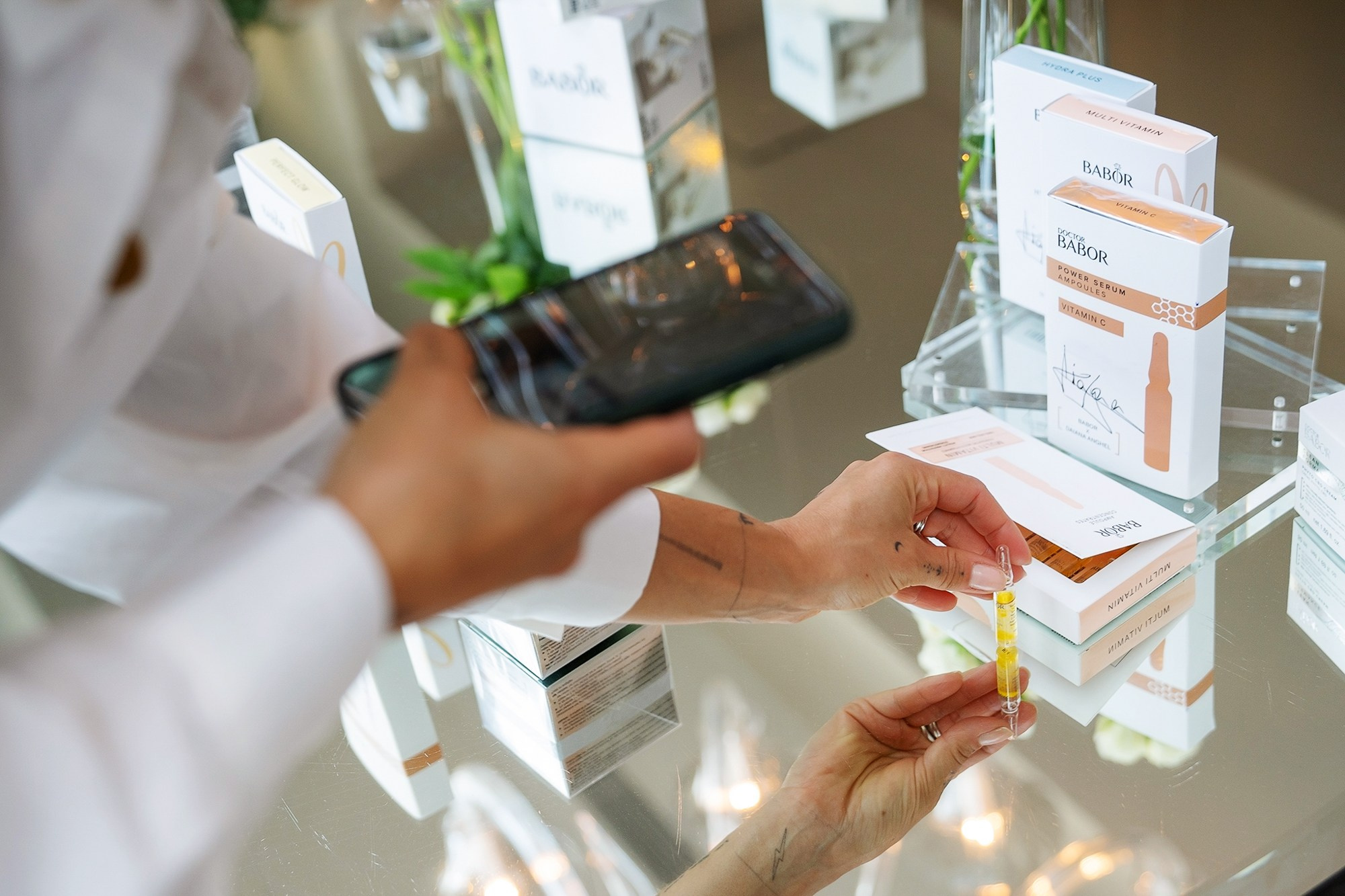 Fotografie Corporate Specializat in Lansări Produs si Serviciu. Fotograf Corporate Business