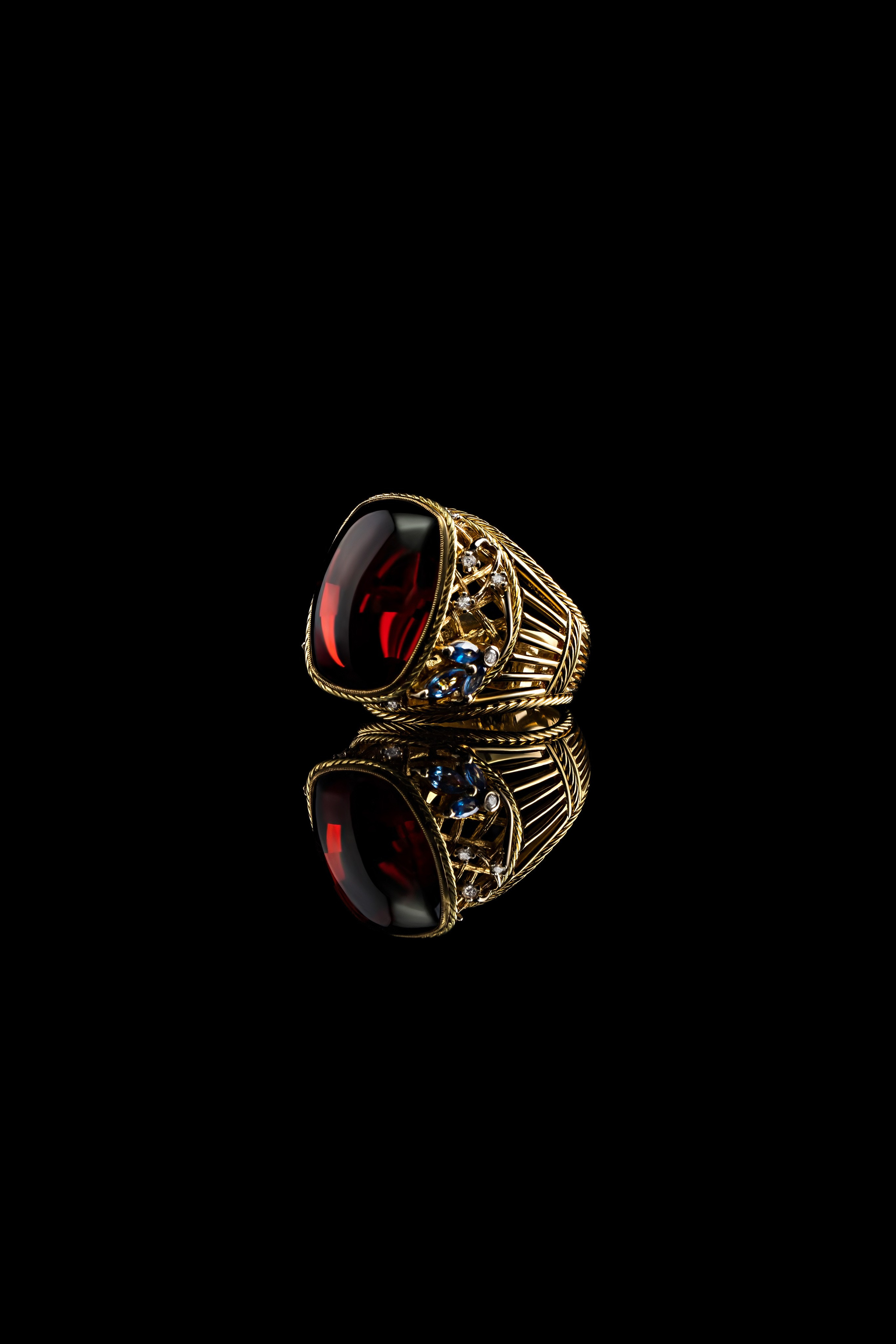 JEWELRY. Sura Group | Social media content and video production for businesses and brands in Los Angeles | Sura Content & SurkovFilm