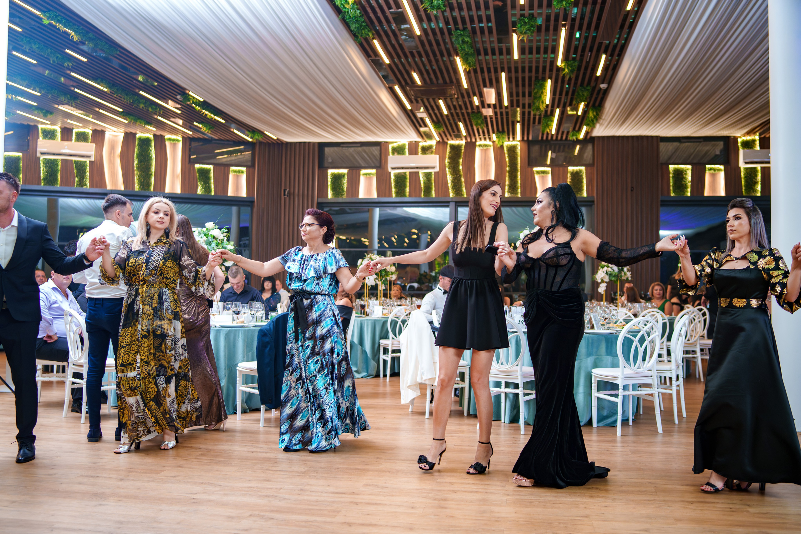 Cosmin & Gabriela. B|P Weddings - Fotograf & Videograf - București||0730017811