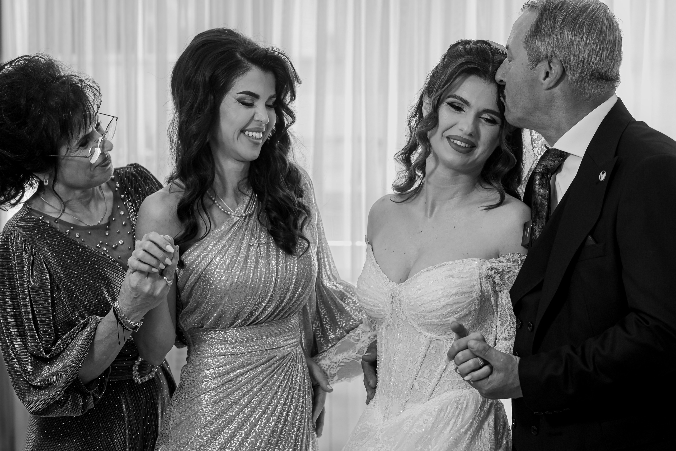 Alexandra & Cosmin. Vladimir Constantinescu - Fotograf de nunta Constanta