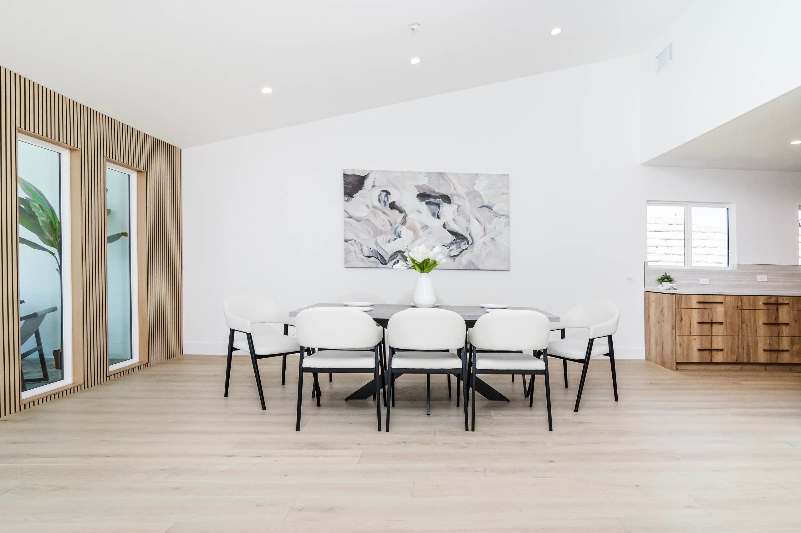 Real Estate Media. Professional portrait photographer in Los Angeles | Axenia Haritonova