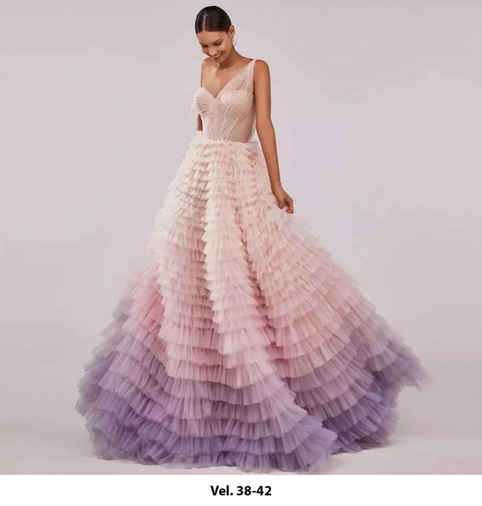 Půjčení princeznovských šatů na focení v Praze a České republice. Profesionální fotografka v Praze Anastasia Haritonova